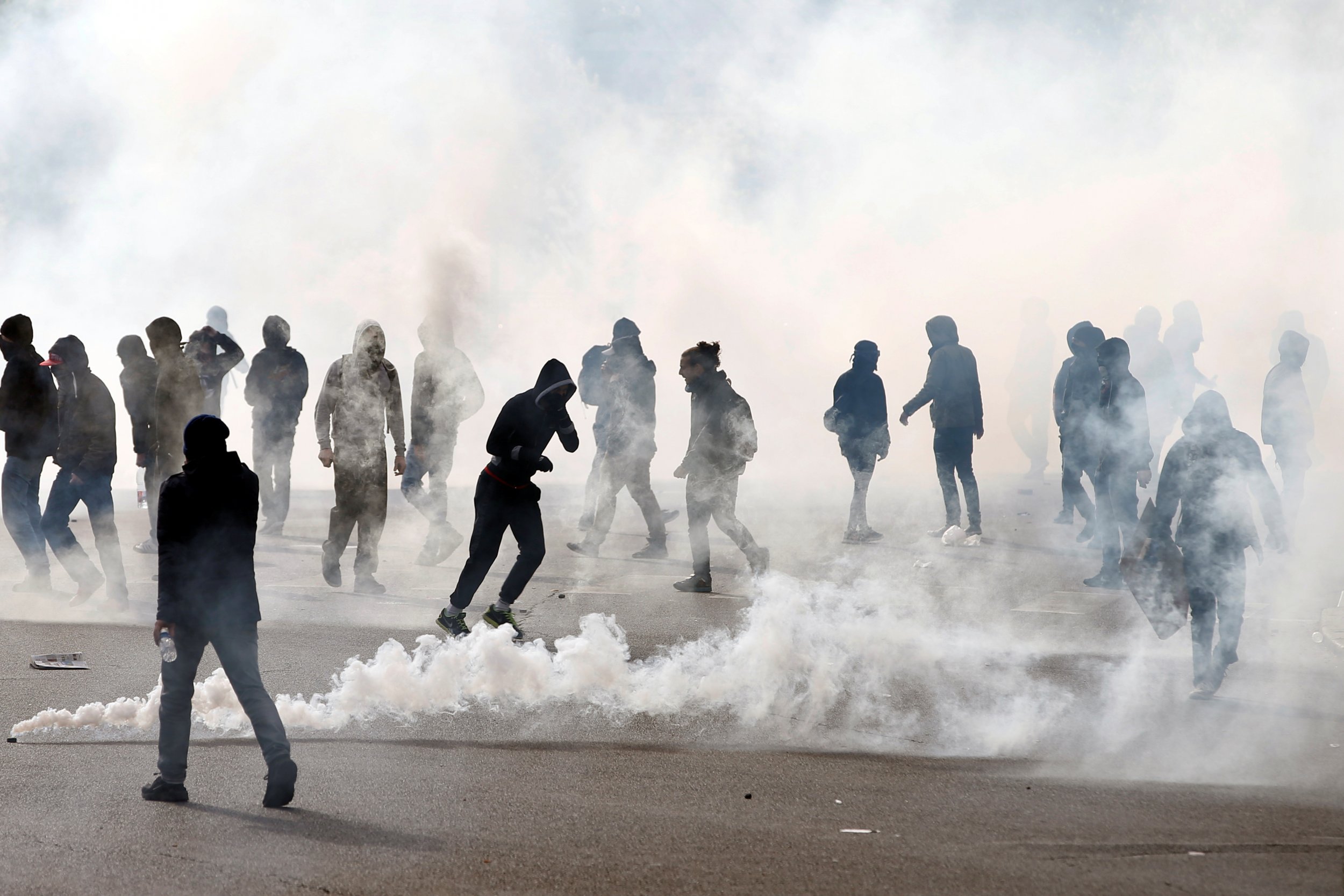 French Police Arrest 27 People After Overnight Rioting in Paris
