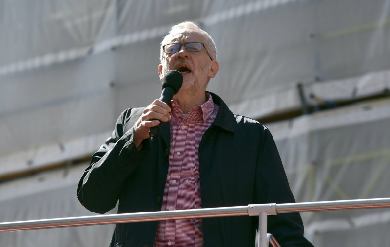 05_01_corbyn_01