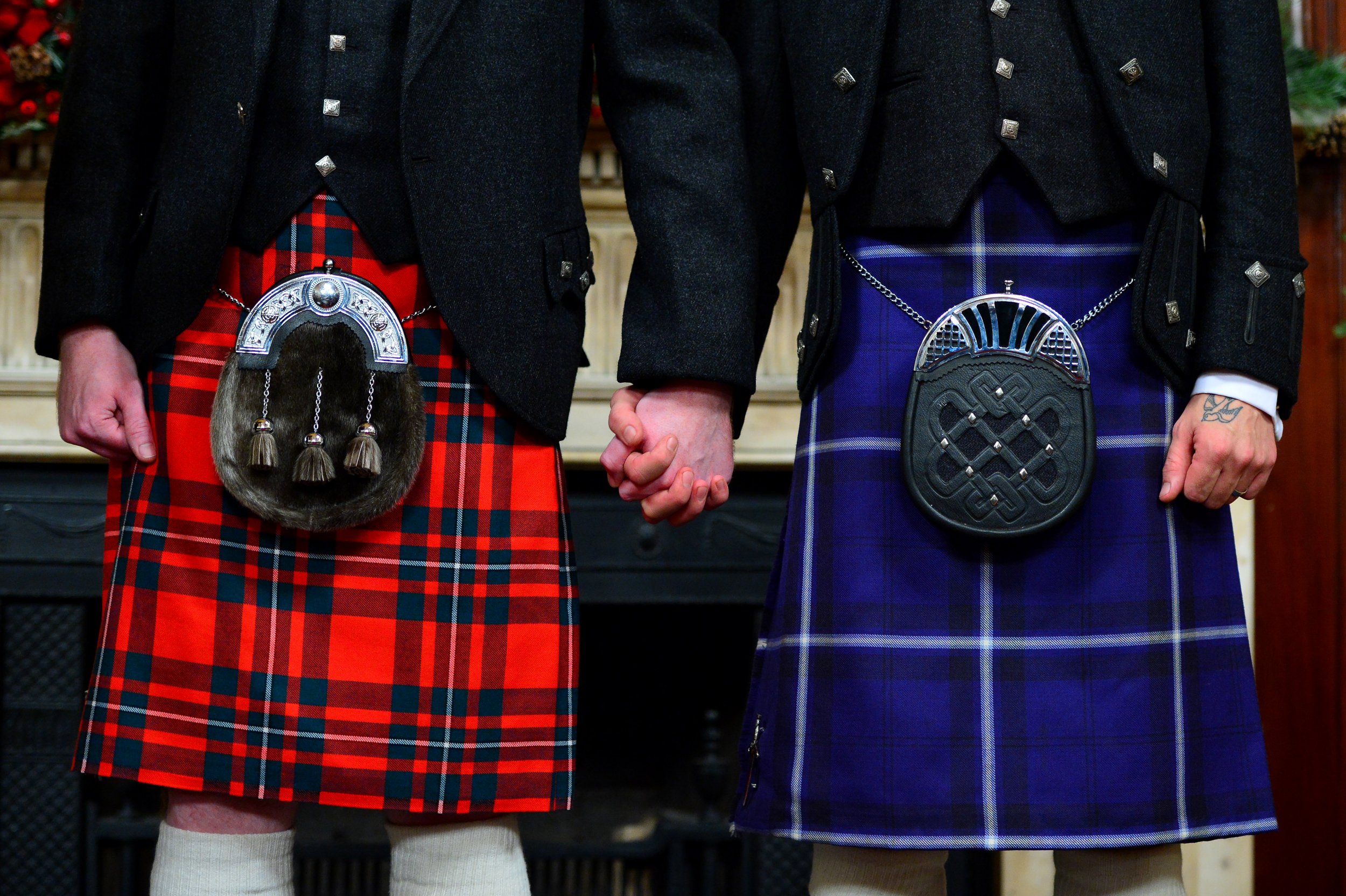 Joe Schofield (R) and Malcolm Brown marrying in Scotland