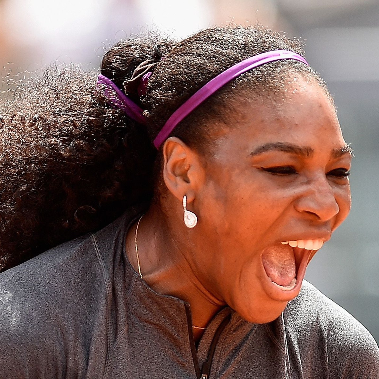 Serena Williams Eats Dog Food Gets Sick Wins Anyway