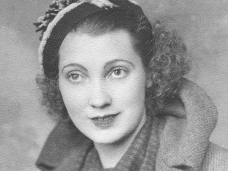 MI-Mary-Anne-MacLeod-Trump