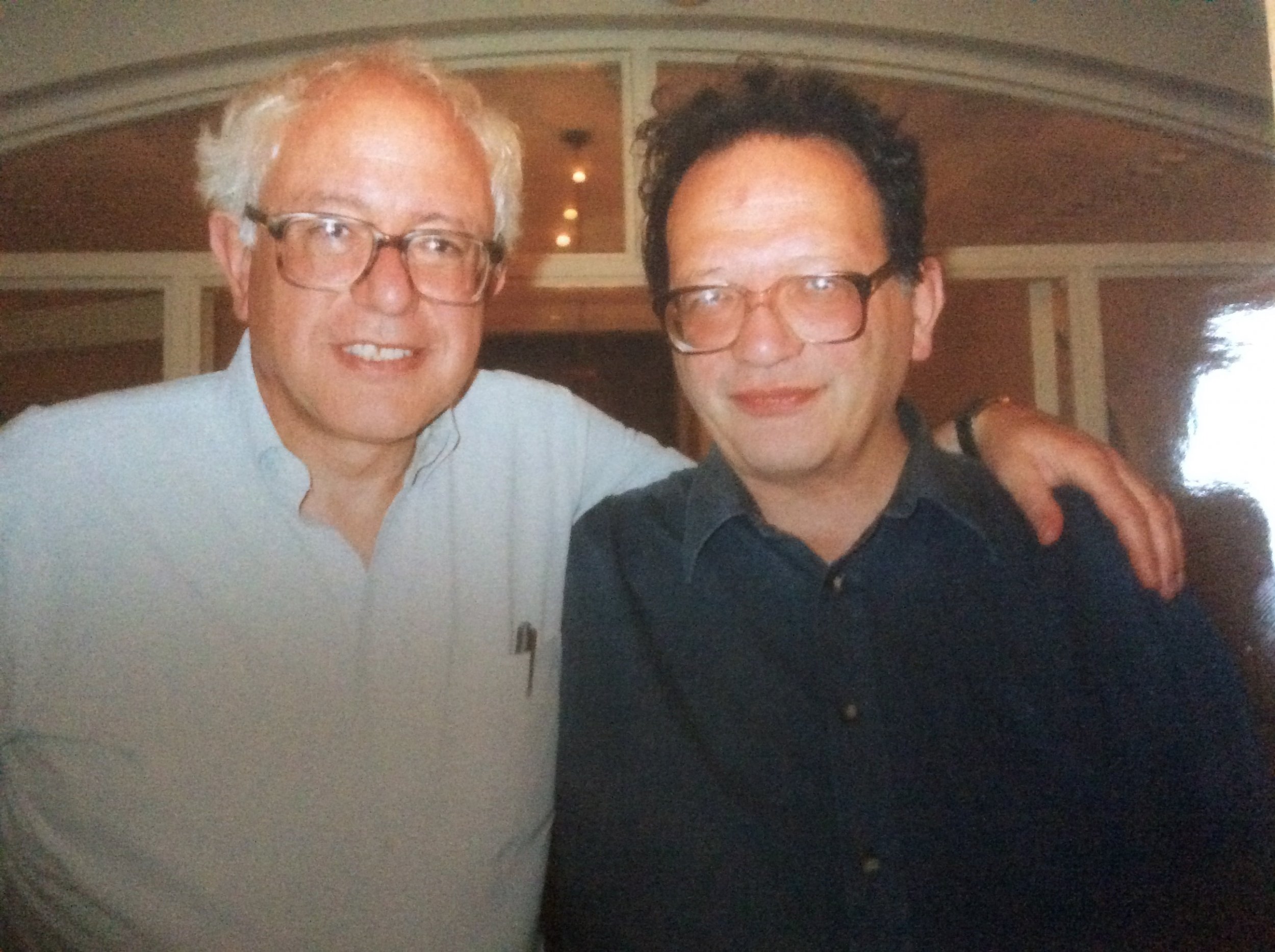 Larry Sanders (R) and Bernie Sanders (L)