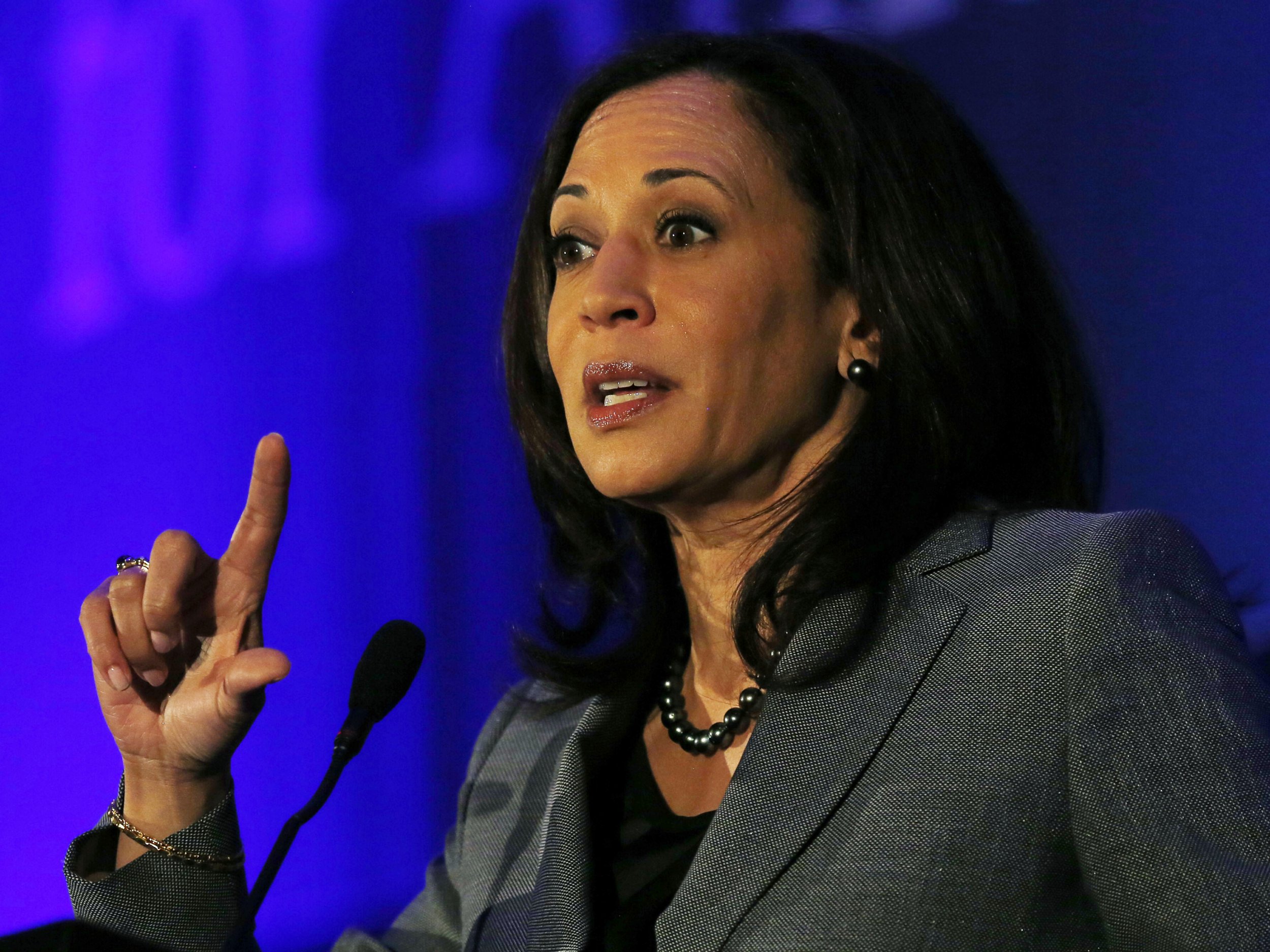 06_07_Kamala_Harris_01 06_07_Kamala_Harris_01