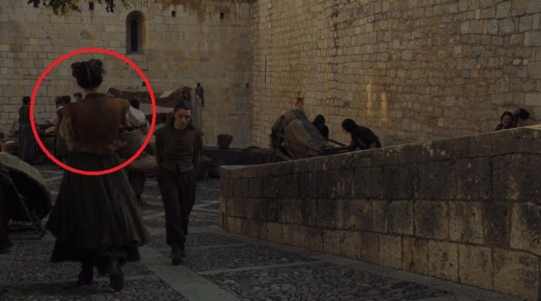 Arya doppelganger in GoT 6x07