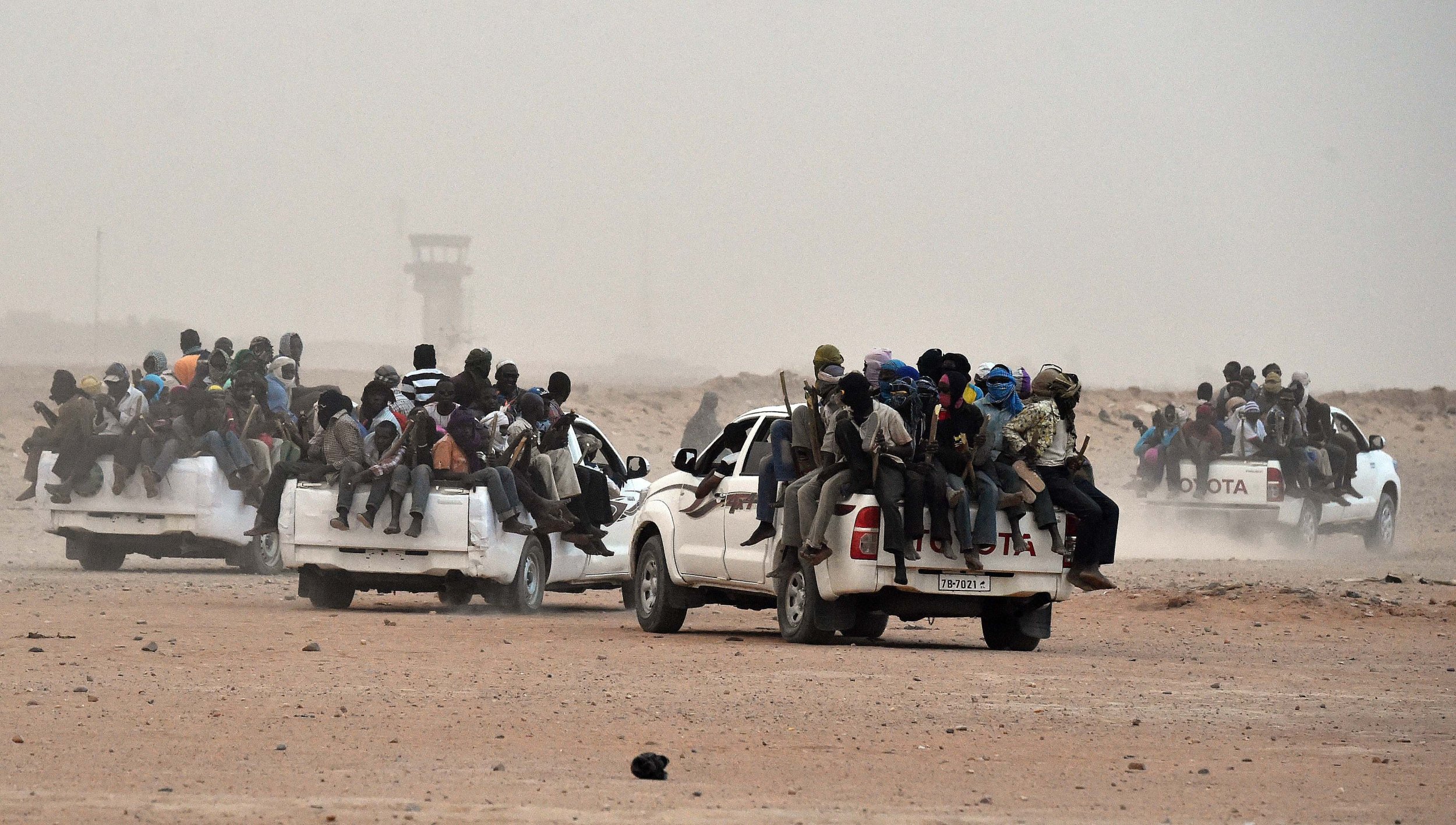 Agadez migrants en route to Libya