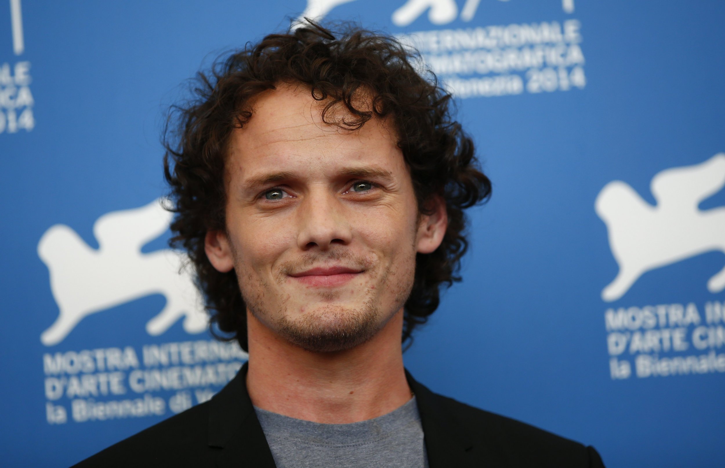 06_19_yelchin_01