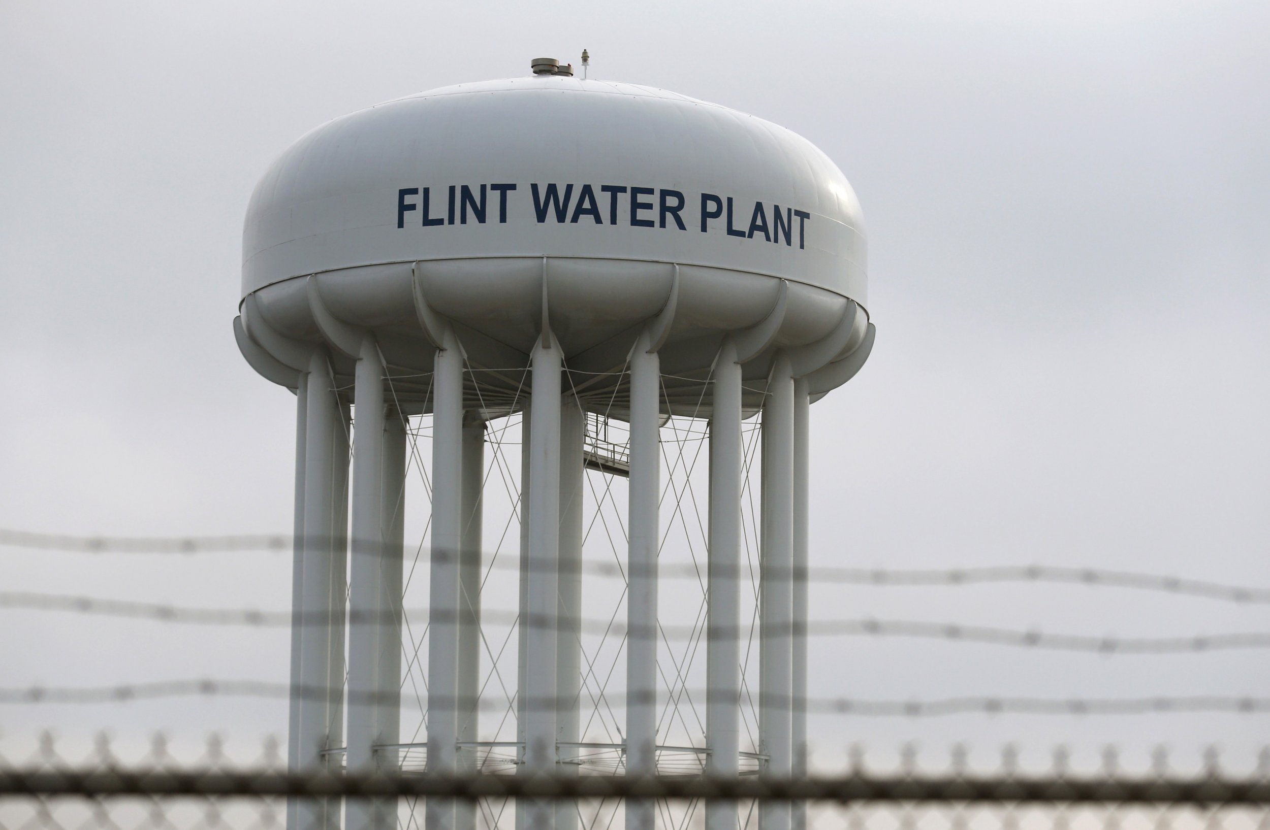 Lead Levels Below Federal Limits in Flint, Tap Water Still Undrinkable