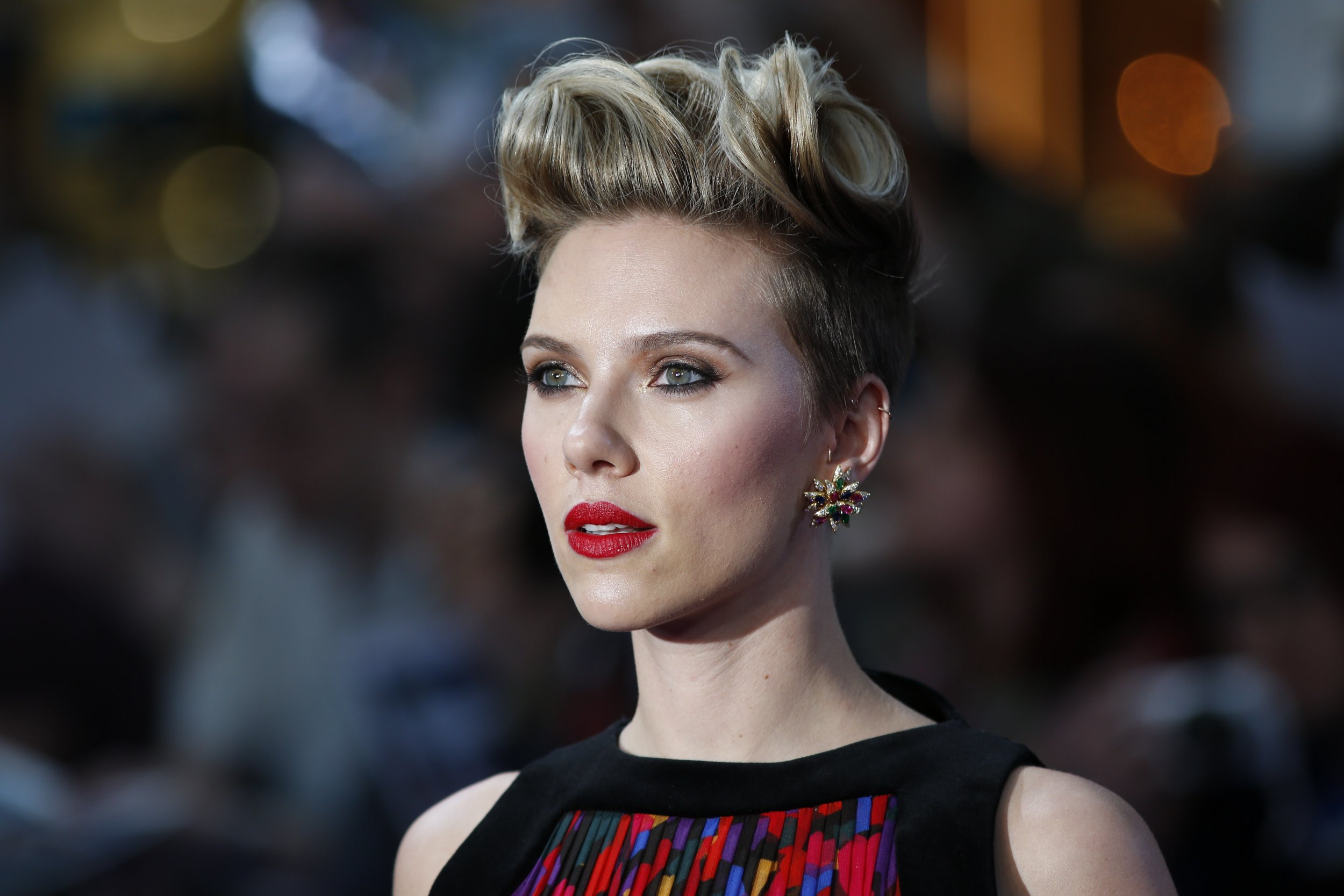 Scarlett Johansson Slams James Franco at Women's March: I Want My Pin ...
