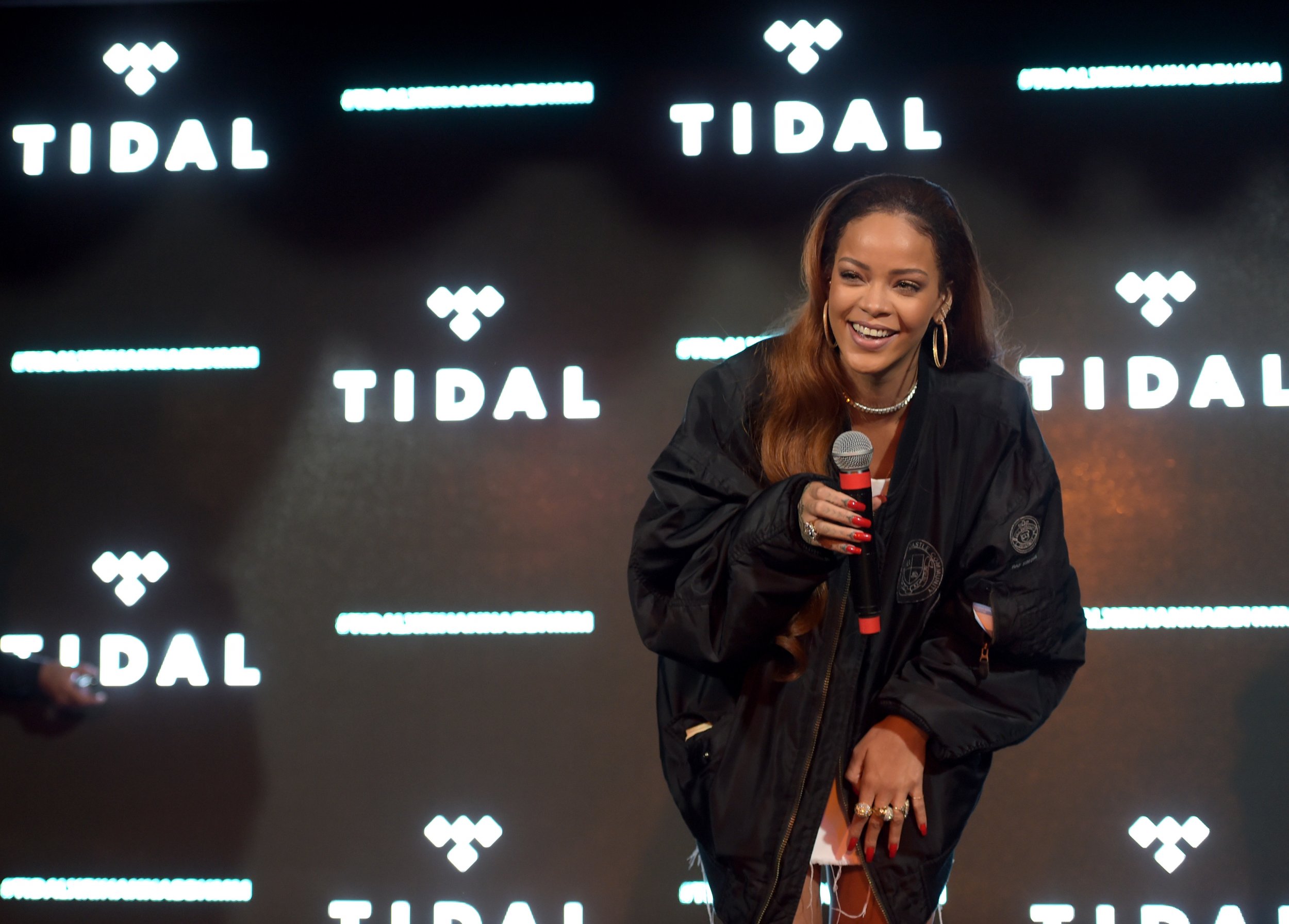 Is Apple On The Verge Of Buying Jay Z'S Tidal?