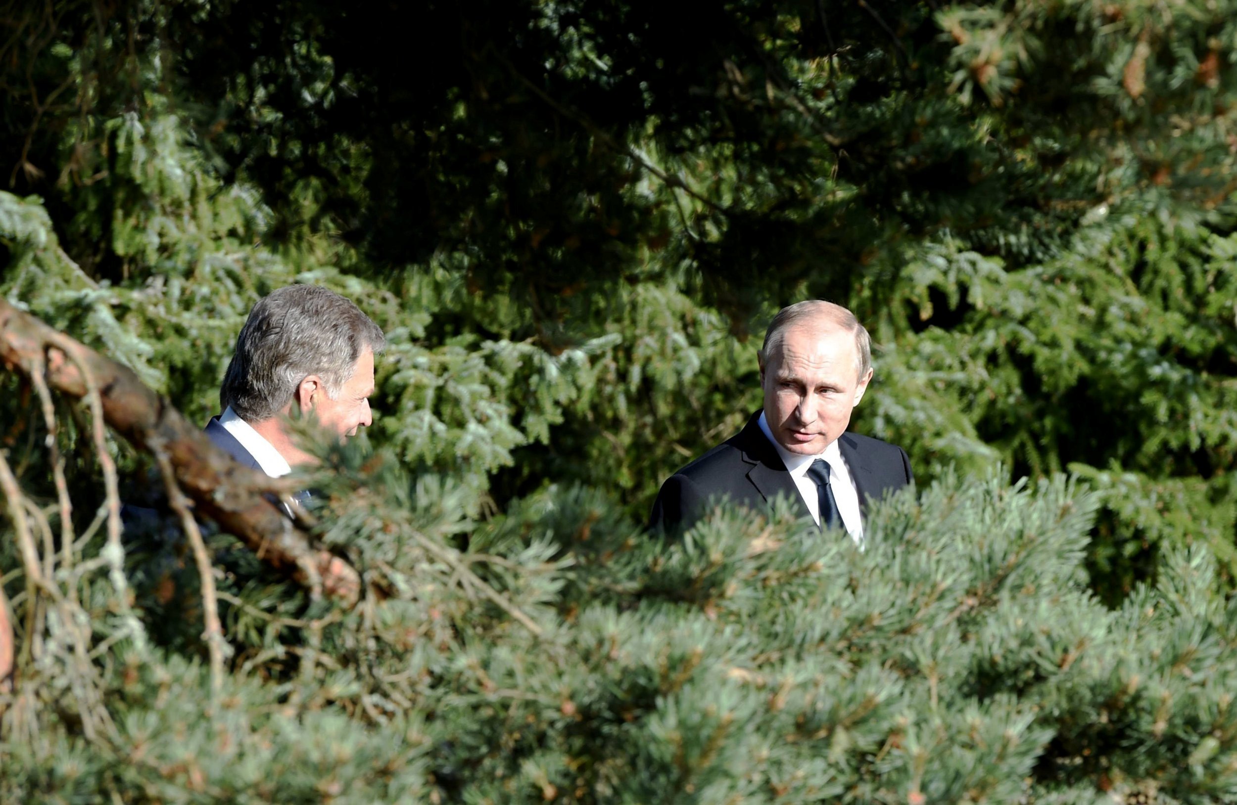 07_11_Putin_Neighbors_01