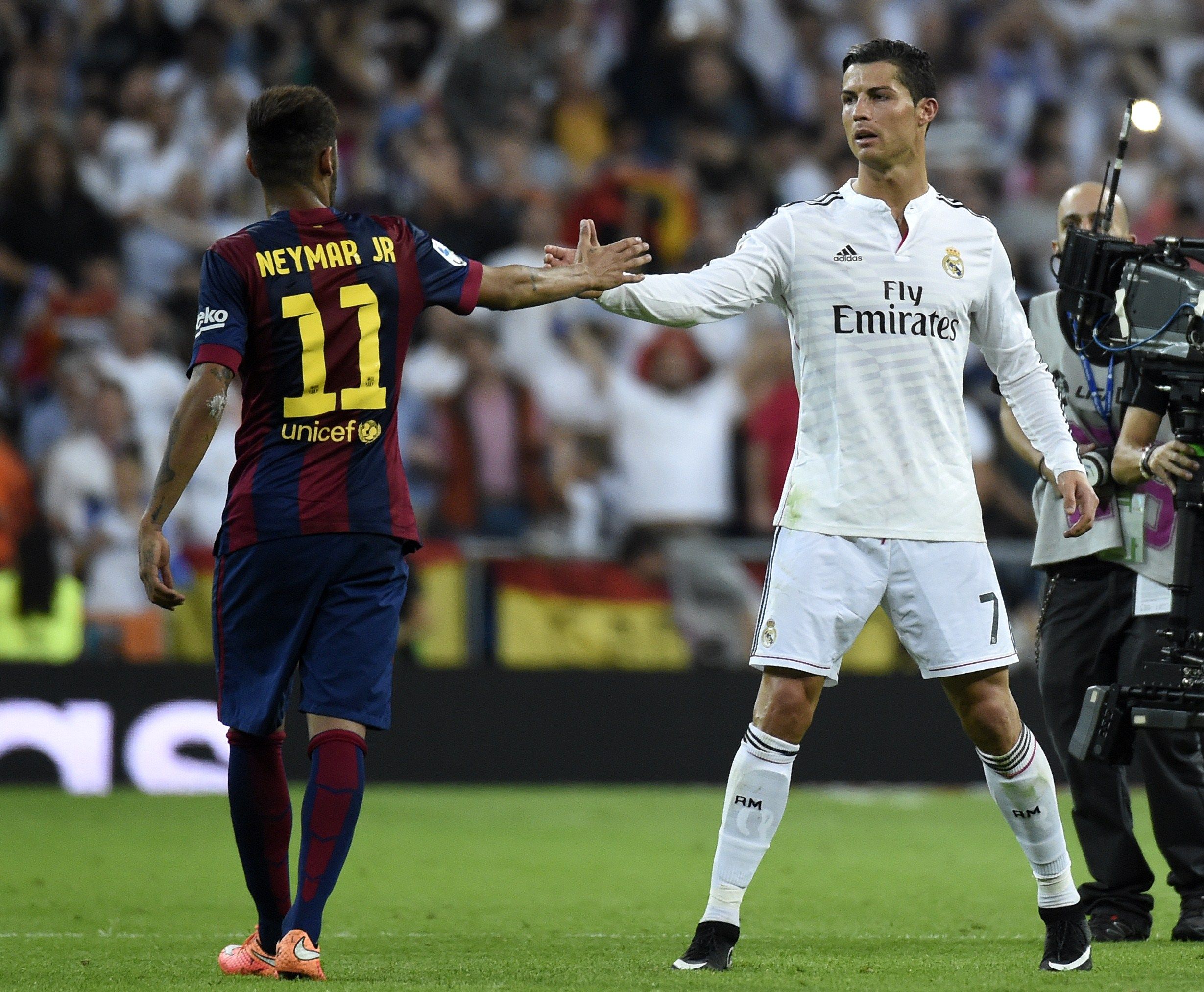 Neymar, left, with Cristiano Ronaldo.