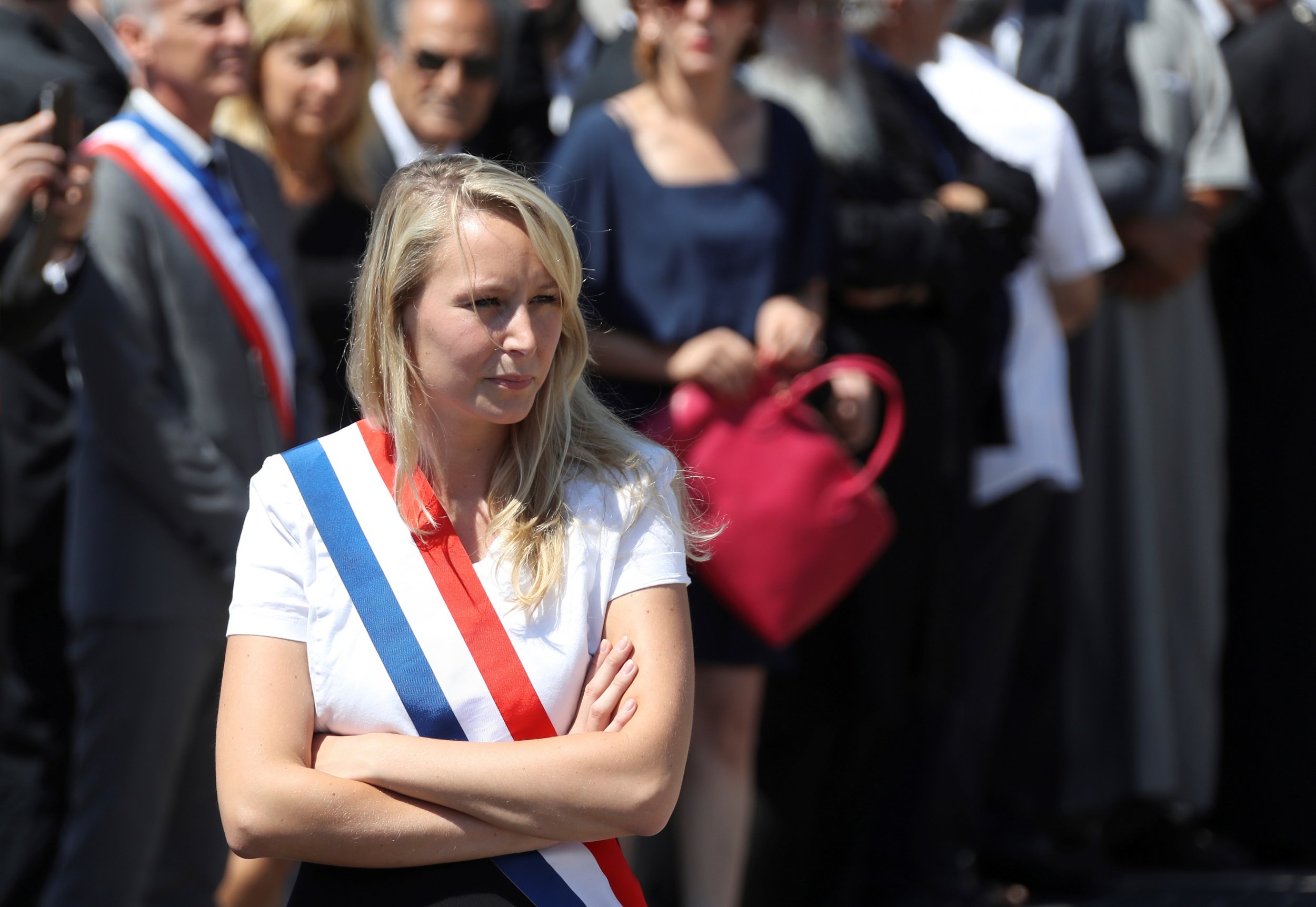 French Elections Why Marion Maréchal Le Pen Is Quitting
