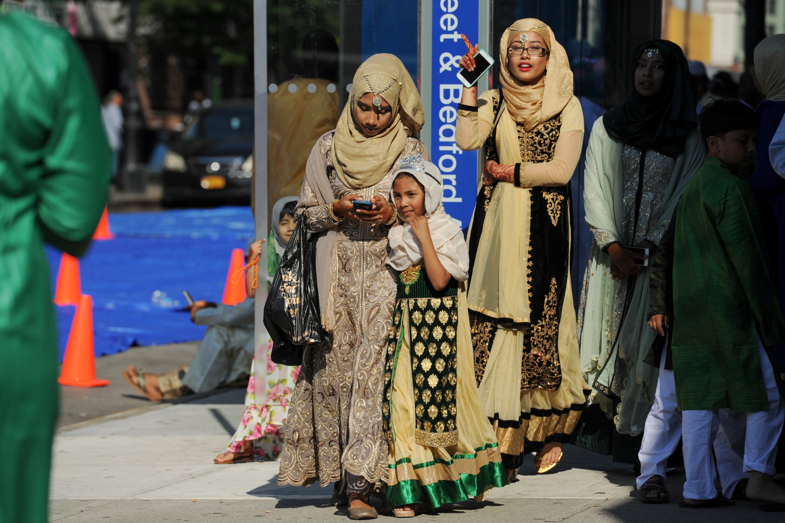 07_20_Muslim_Bully_01 07_20_Muslim_Bully_01