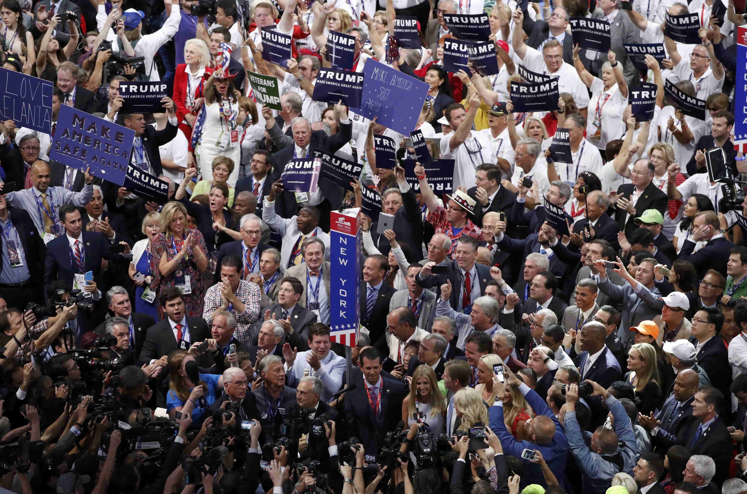 2016-07-19T232030Z_250845377_HT1EC7J1STCX5_RTRMADP_3_USA-ELECTION-REPUBLICANS