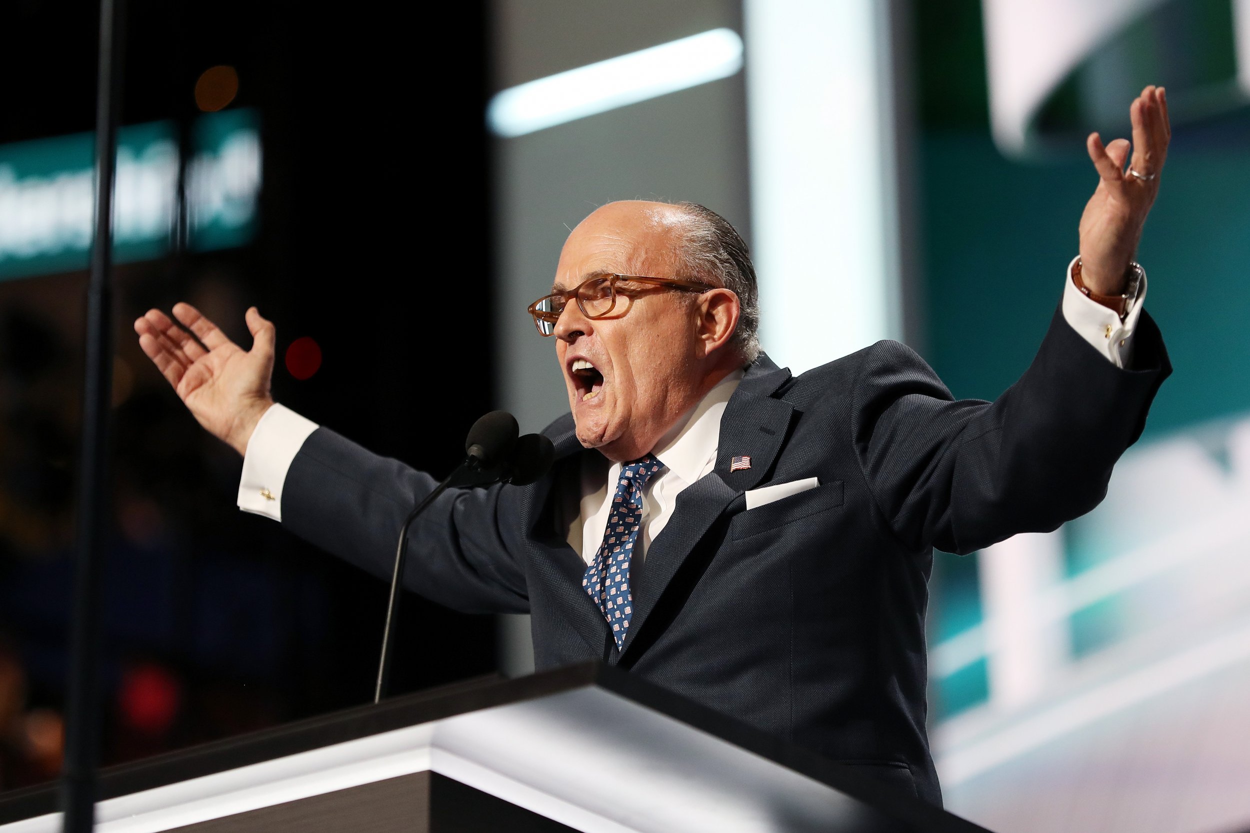 Israel Rejects Giuliani's Claim That Netanyahu Wants Trump to Defeat Clinton