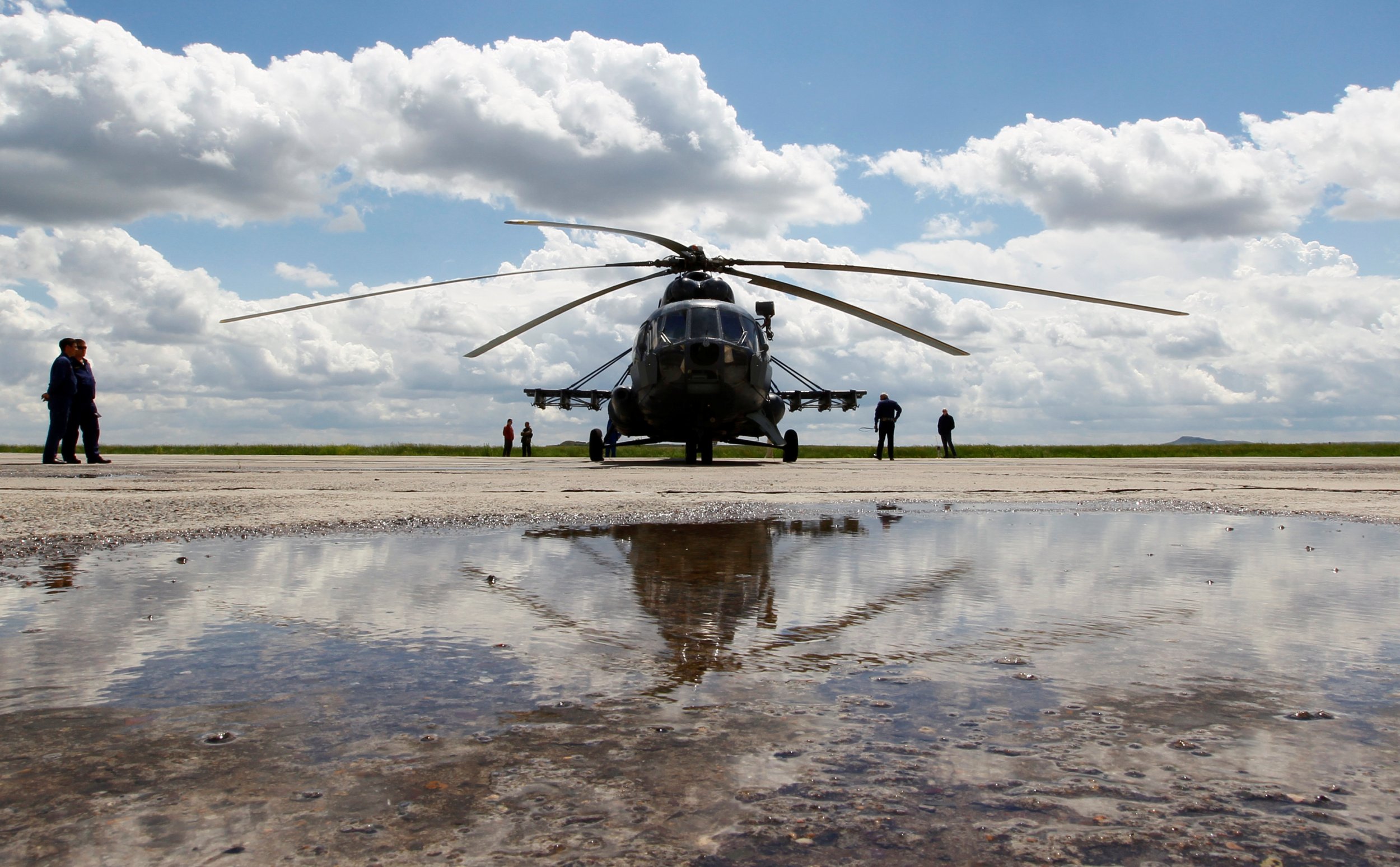 Mi-8 helicopter