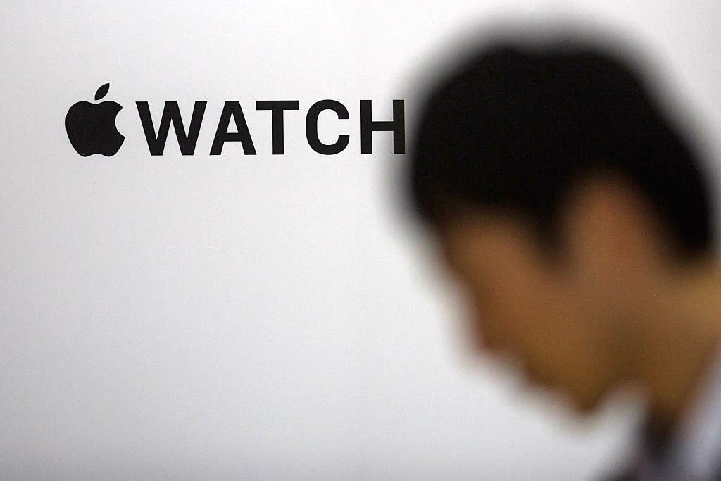 Apple Watch 2 rumors specs waterproof