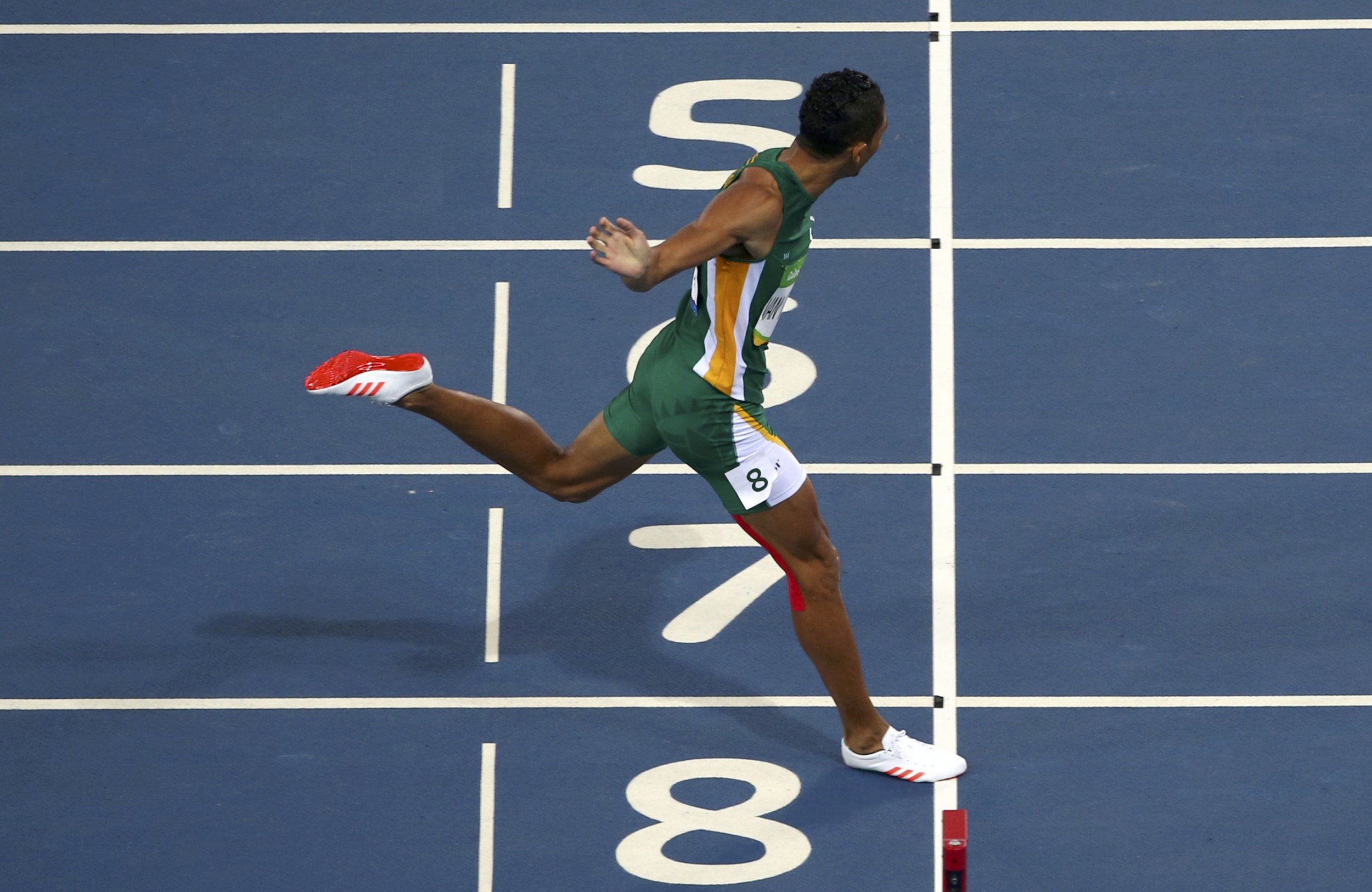 Who Is Wayde Van Niekerk South Africa S Record Breaking 400m Champion