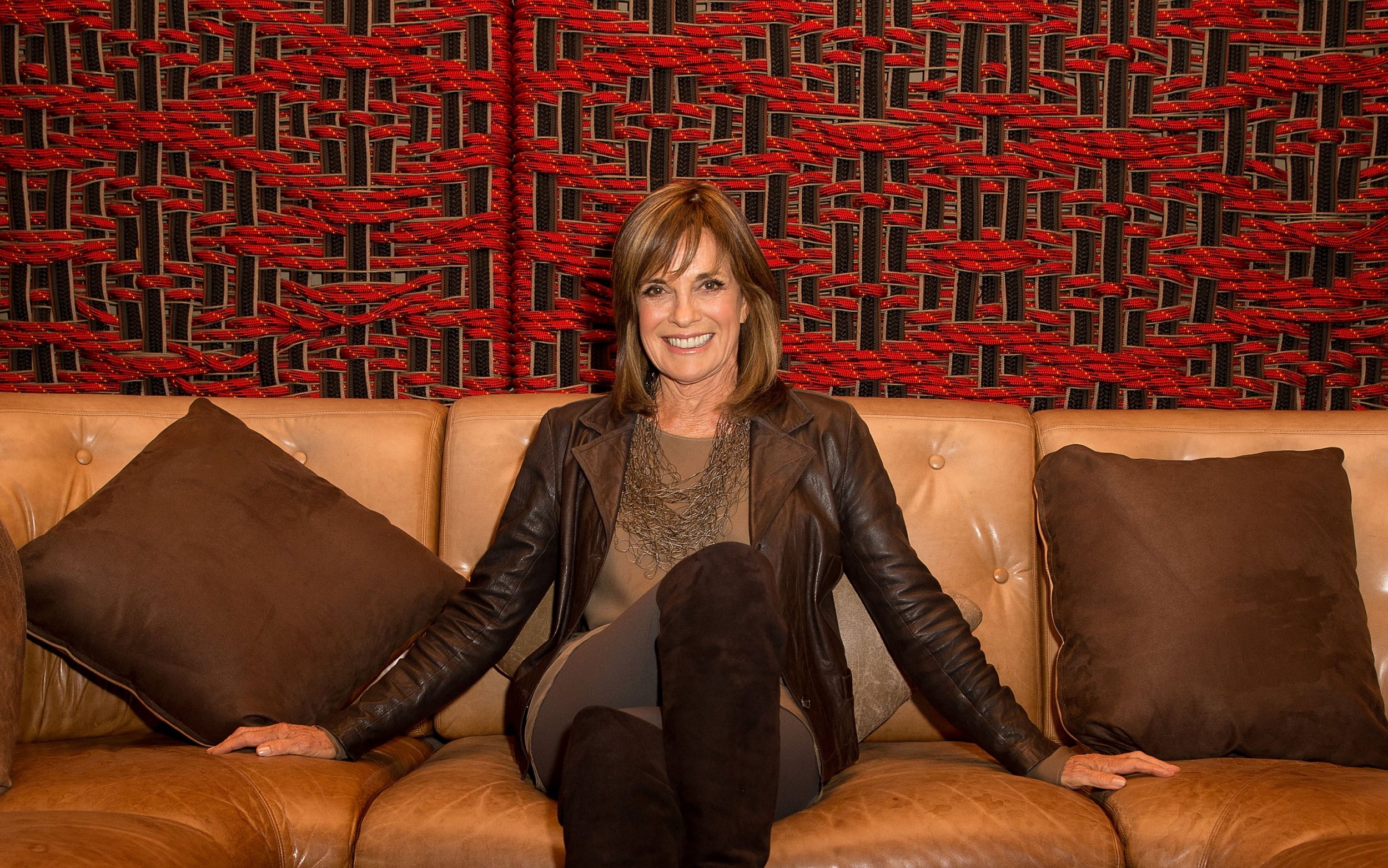 Linda Gray Swaps 'Dallas' for U.K. Soap Opera Role