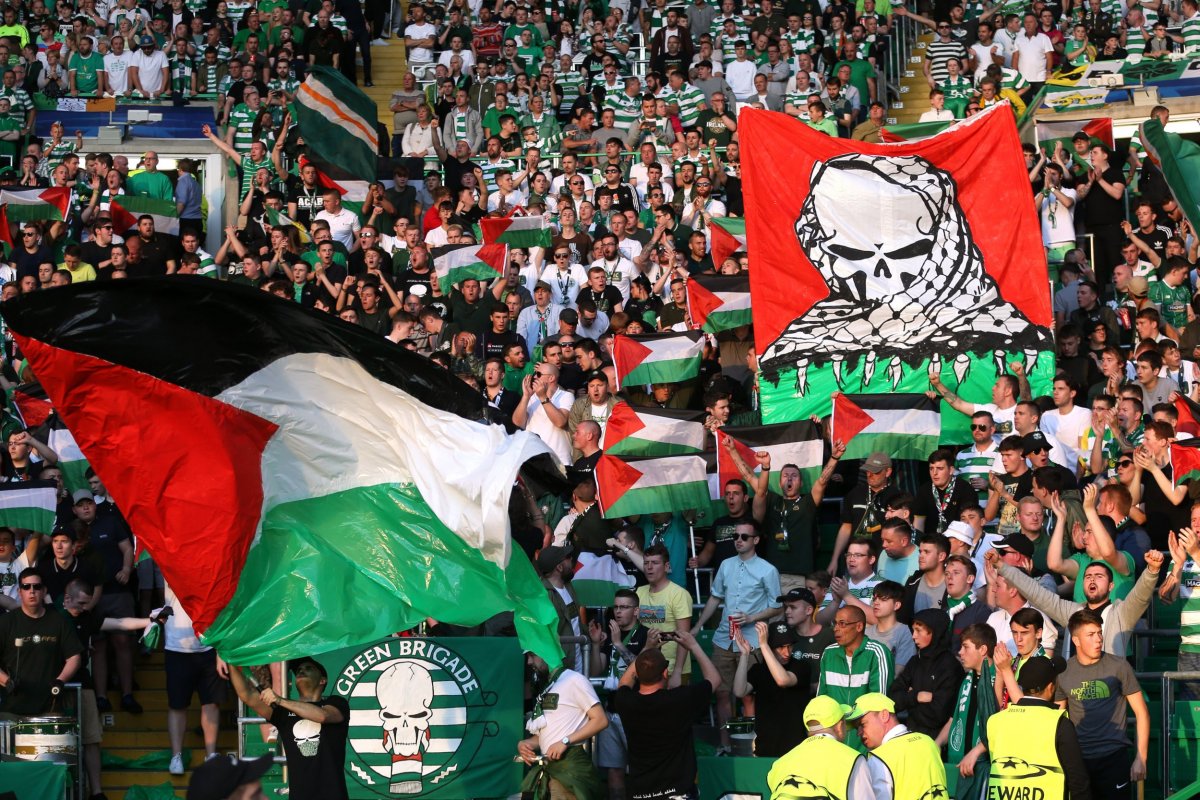 Celtic Palestinian fans Israel team