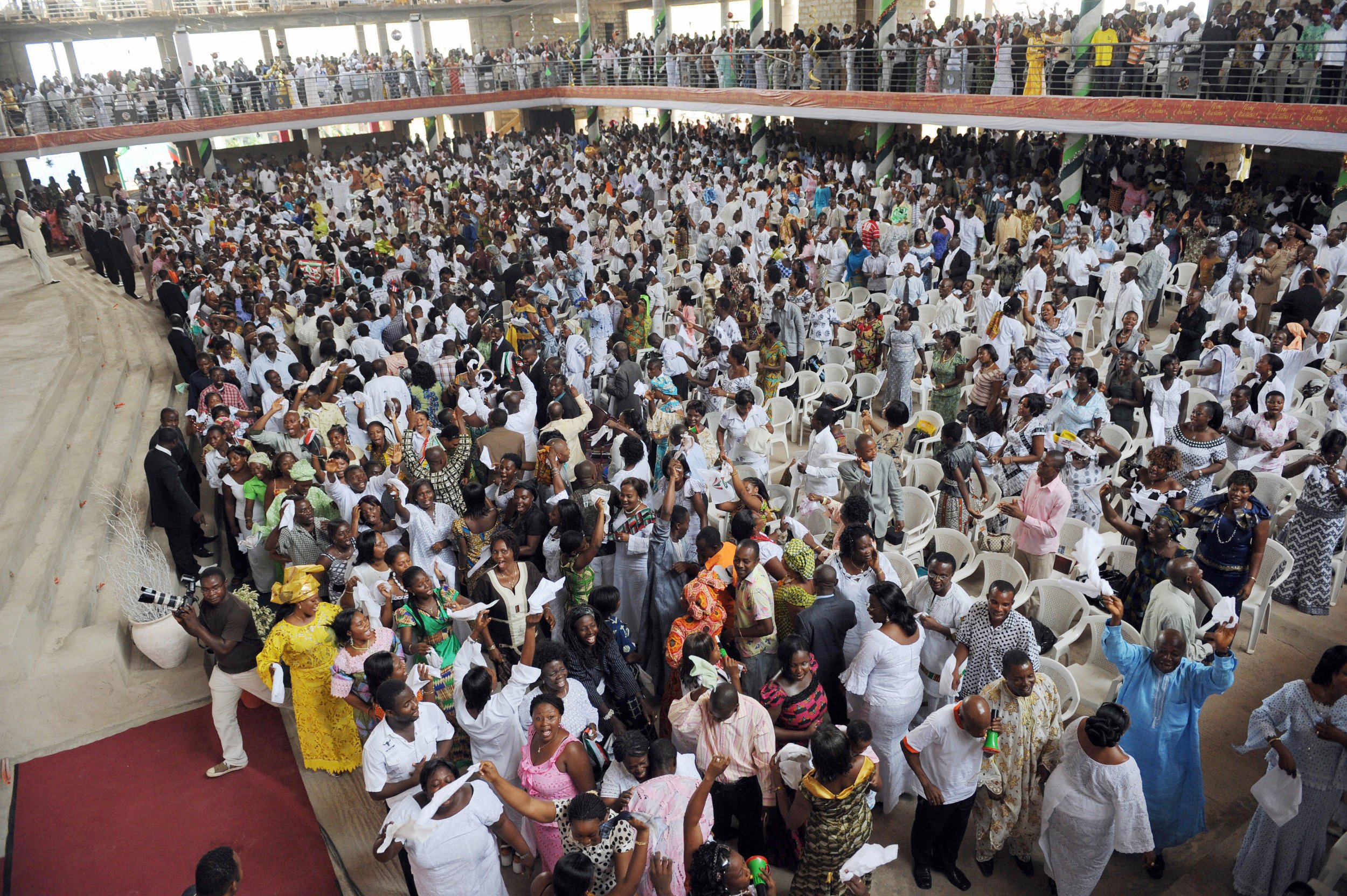Ghana worshippers