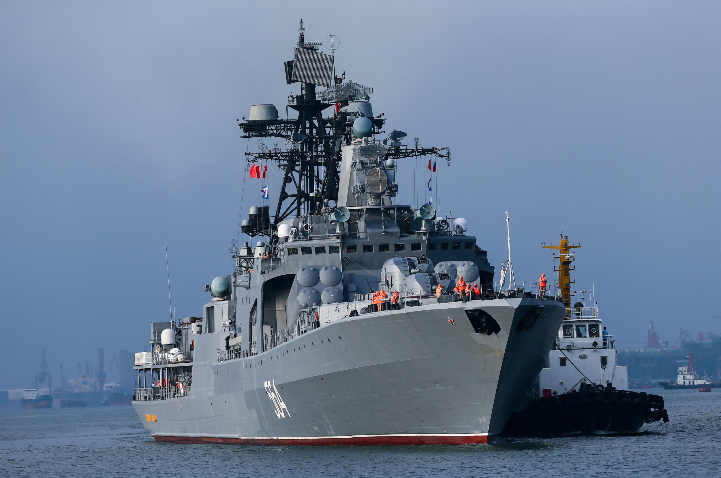 Russian ships in South China Sea