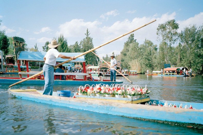 100-places-travel-xochimilico