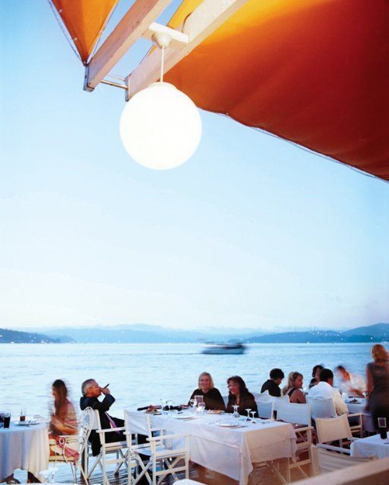 100-places-tavel-bosphorus