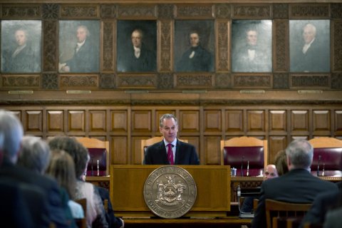 10_14_Schneiderman_02 10_14_Schneiderman_02