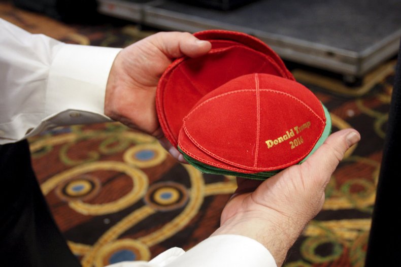 10_14_yarmulke_02