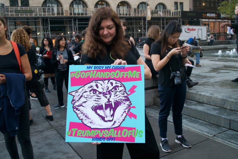 trump_protest_1018_02