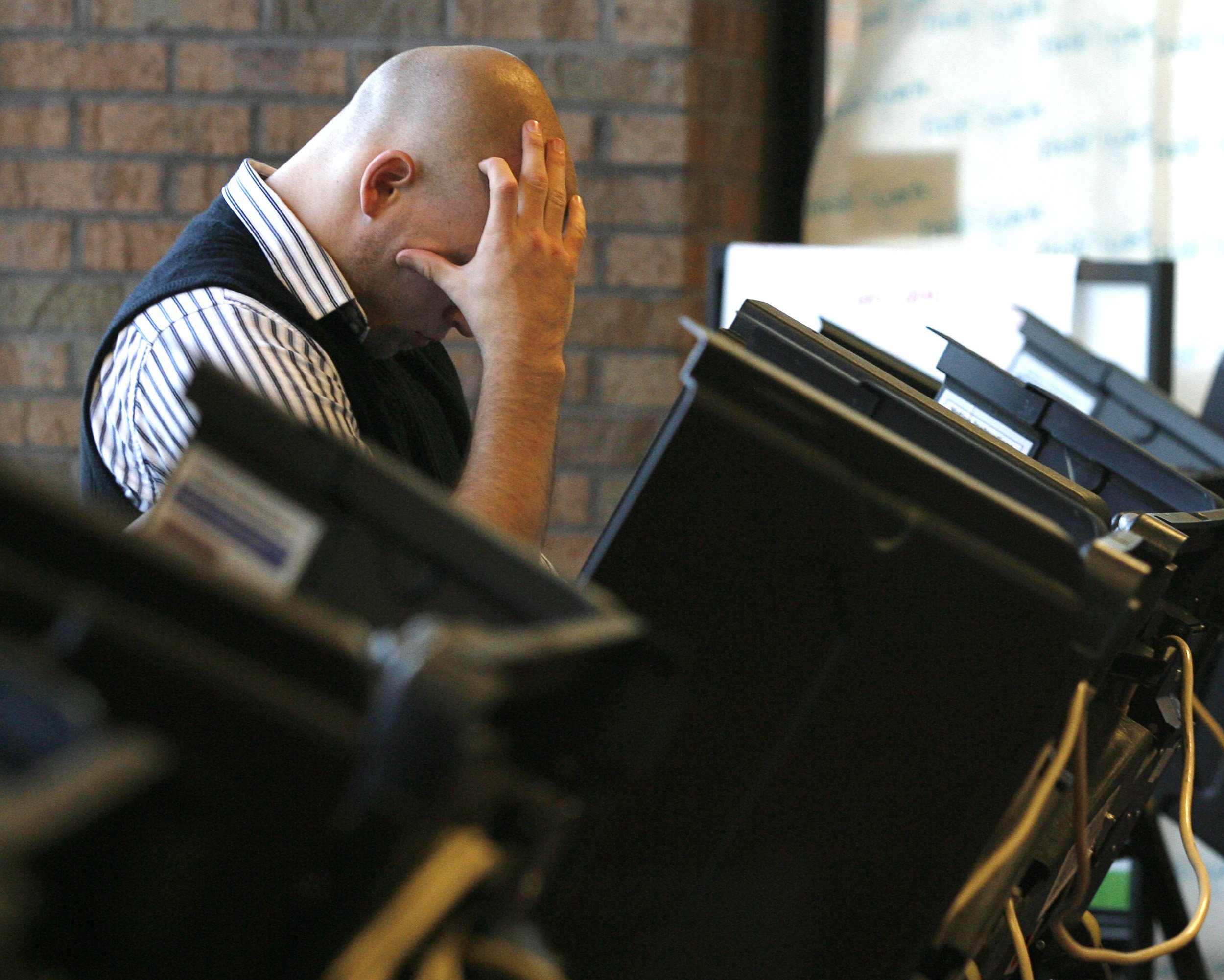 10_29_Voter_Suppression_01 10_29_Voter_Suppression_01