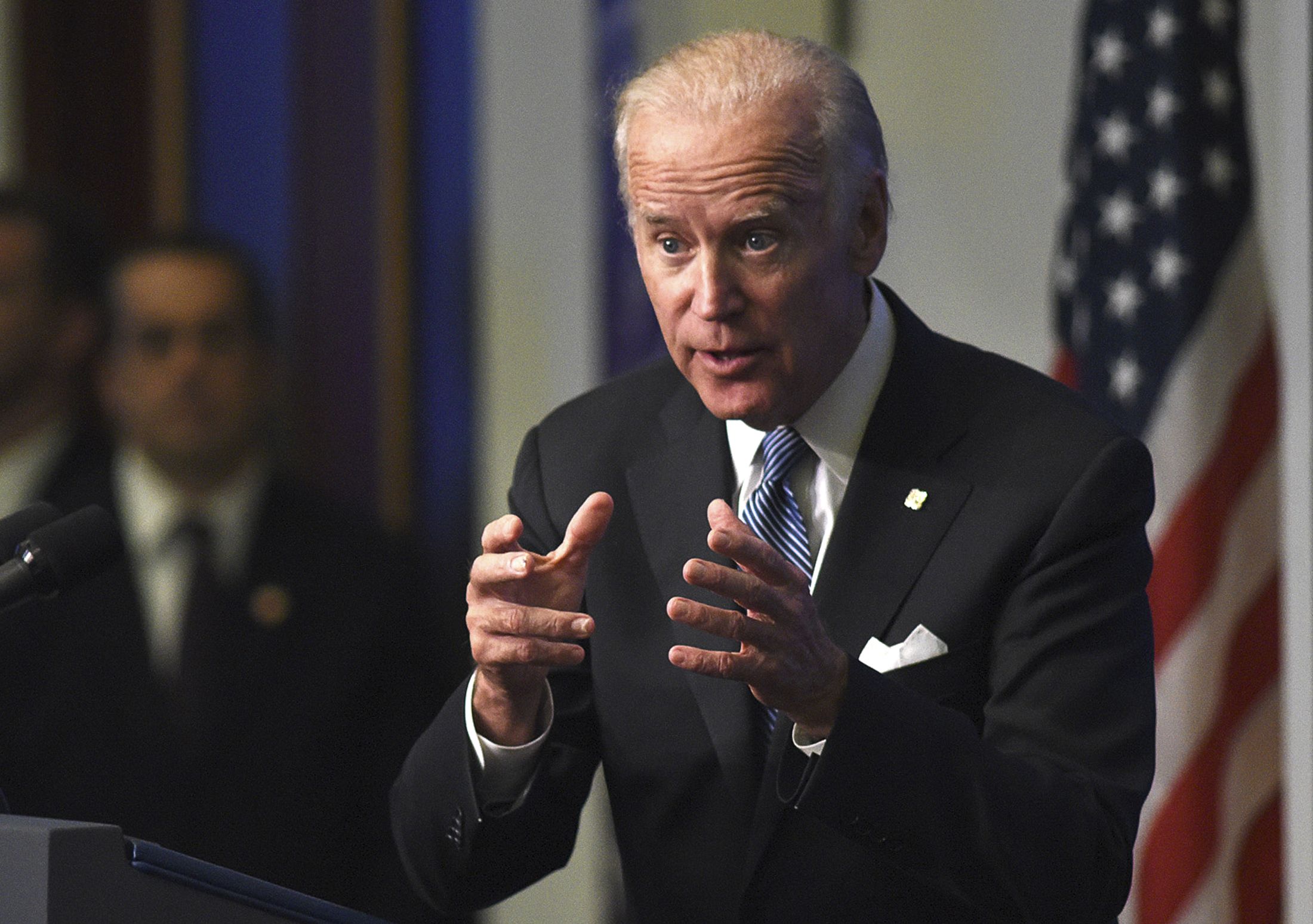 10_28_biden_01 10_28_biden_01