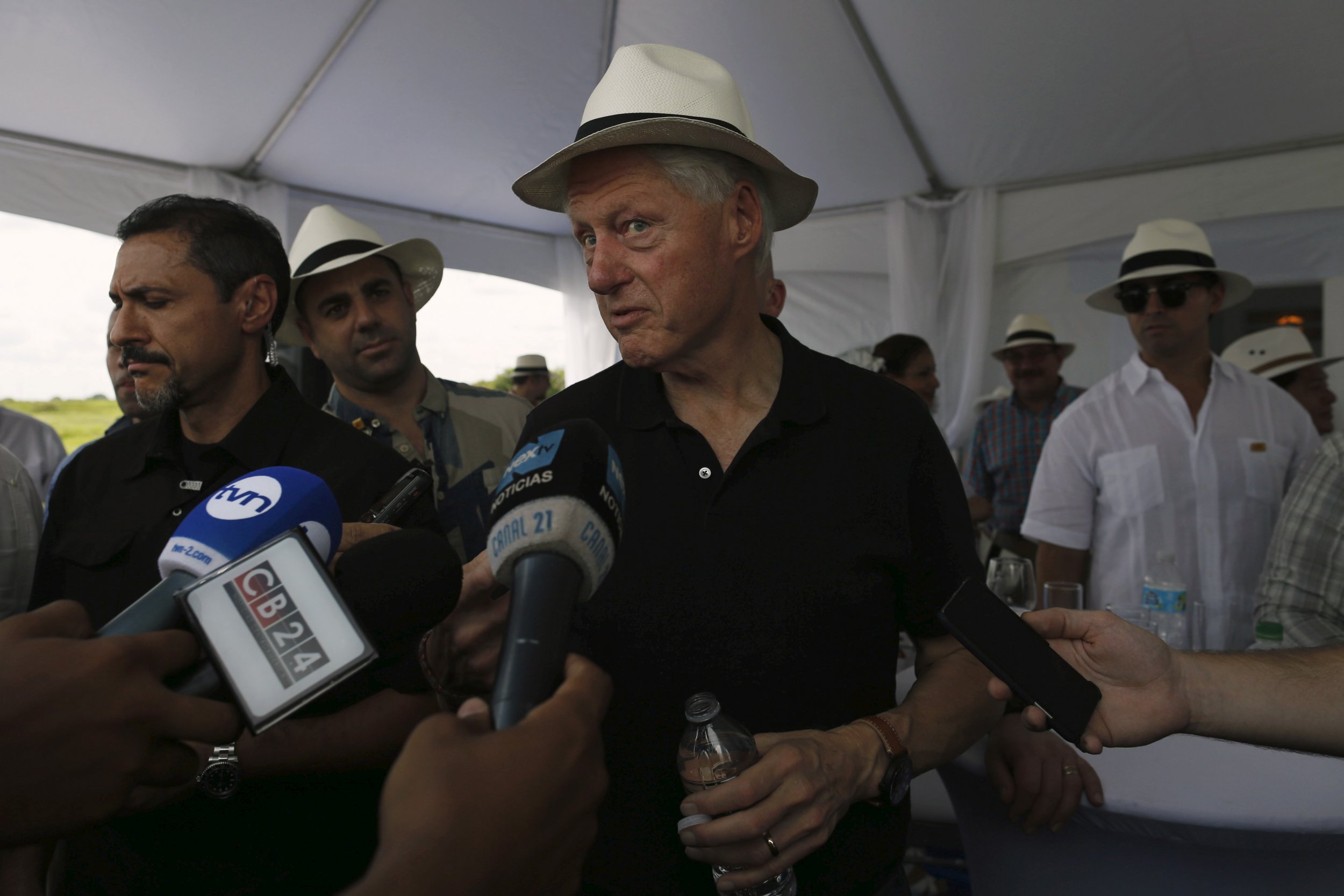 11_04_clintonfoundation_01 11_04_clintonfoundation_01