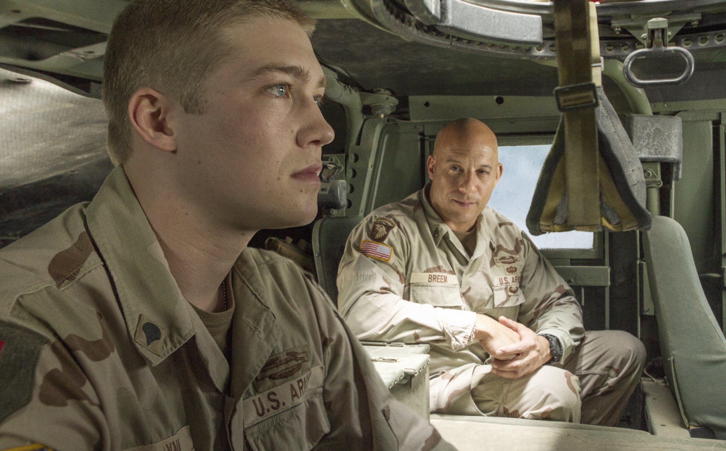 11_25_BillyLynn_01