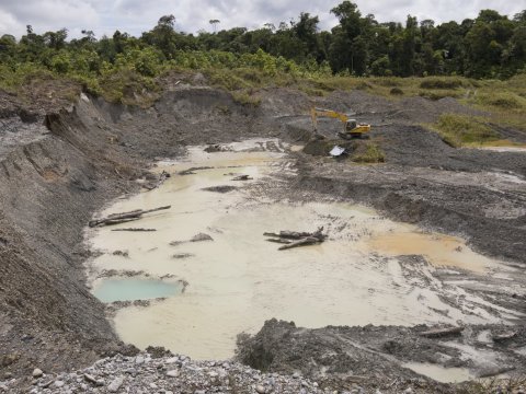 Finance Colombia » Digging Into a Toxic Trade: Illegal Mining in   Tri-Border Regions