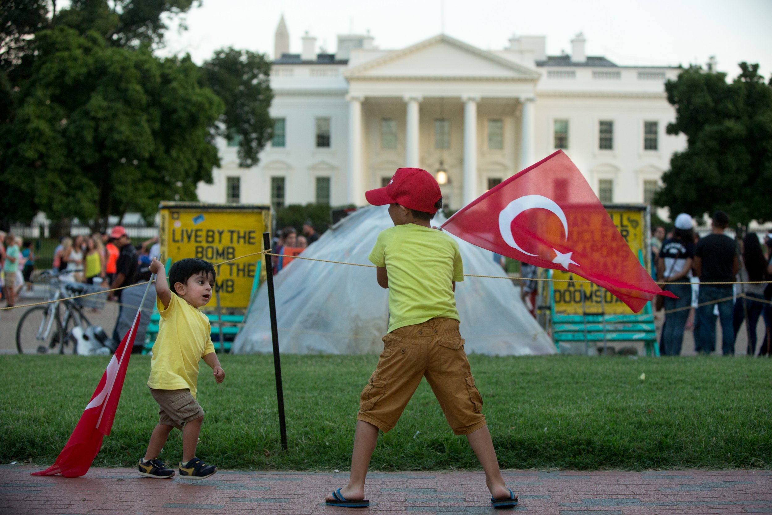 Turkey supporters outside White House