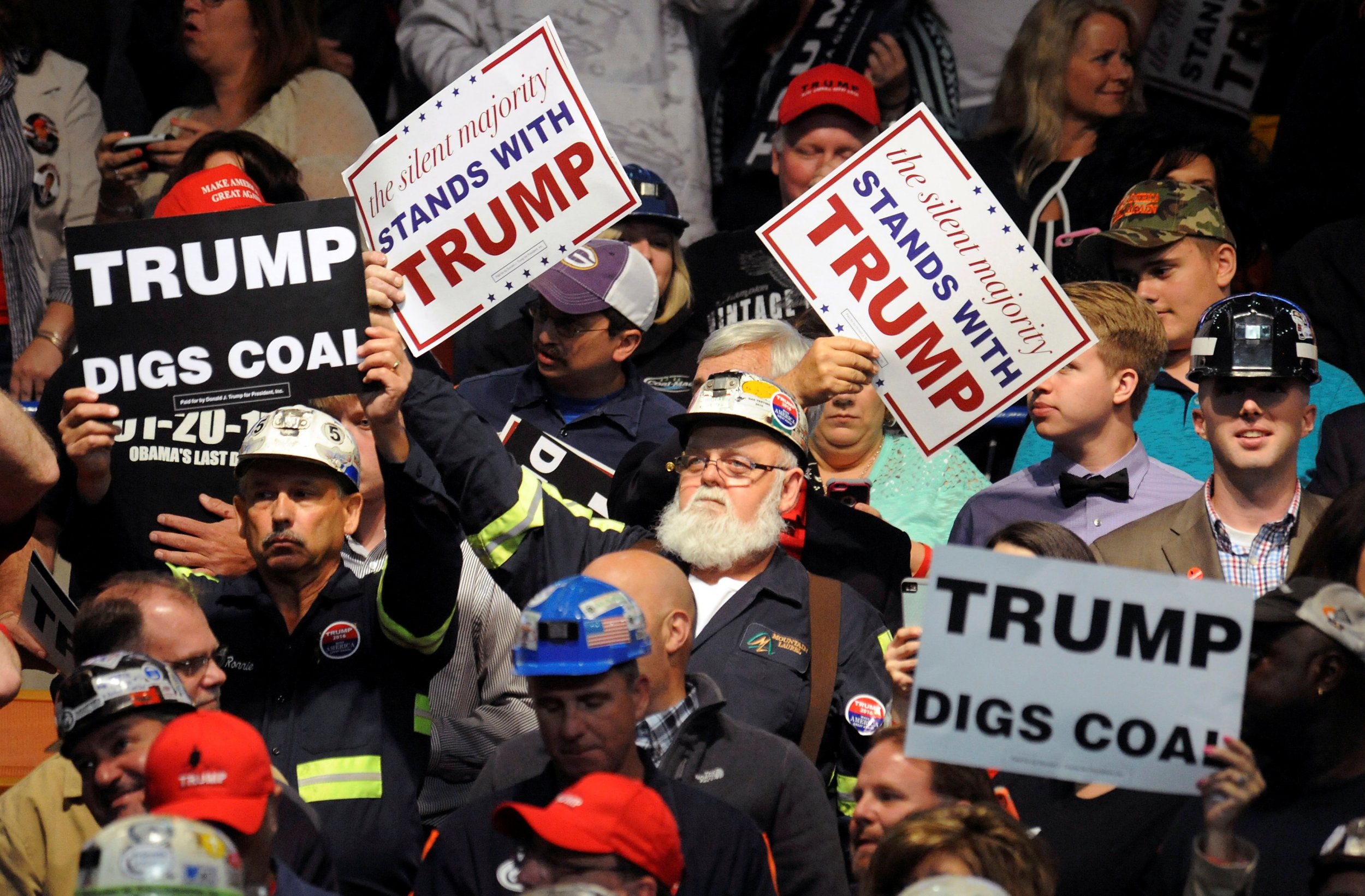 11_22_trump_canada_coal_01