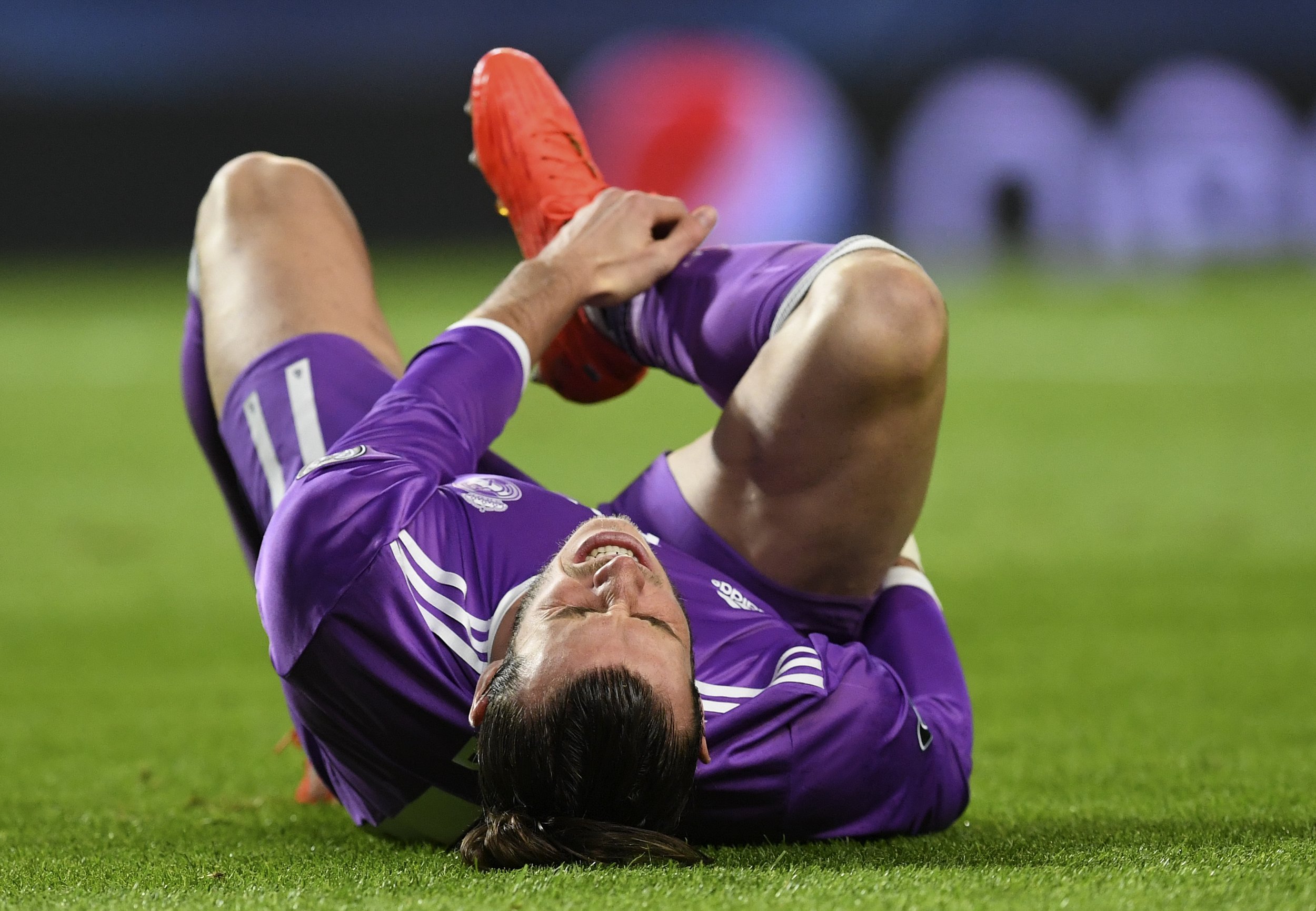 Real Madrid: Huge Injury Blow For Zinedine Zidane Ahead Of El Clasico ...