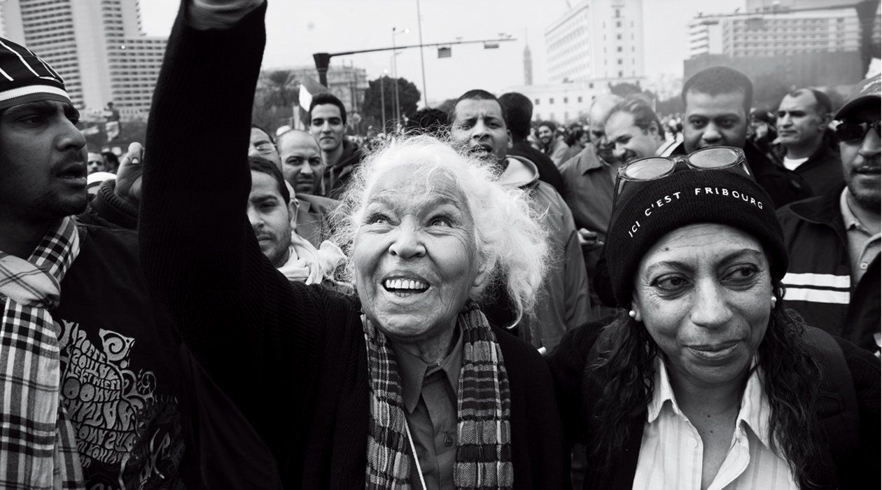 egypt-women-protesters-fe03-wide