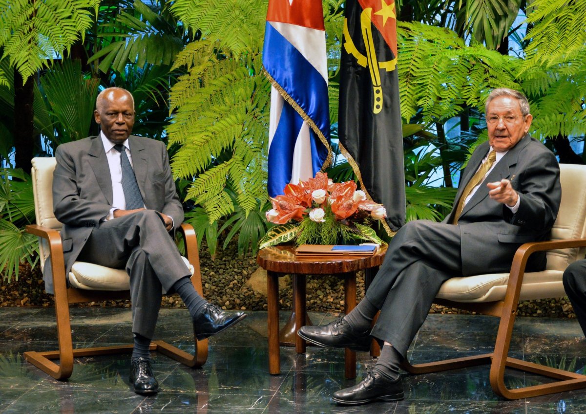 Angola and Cuban presidents