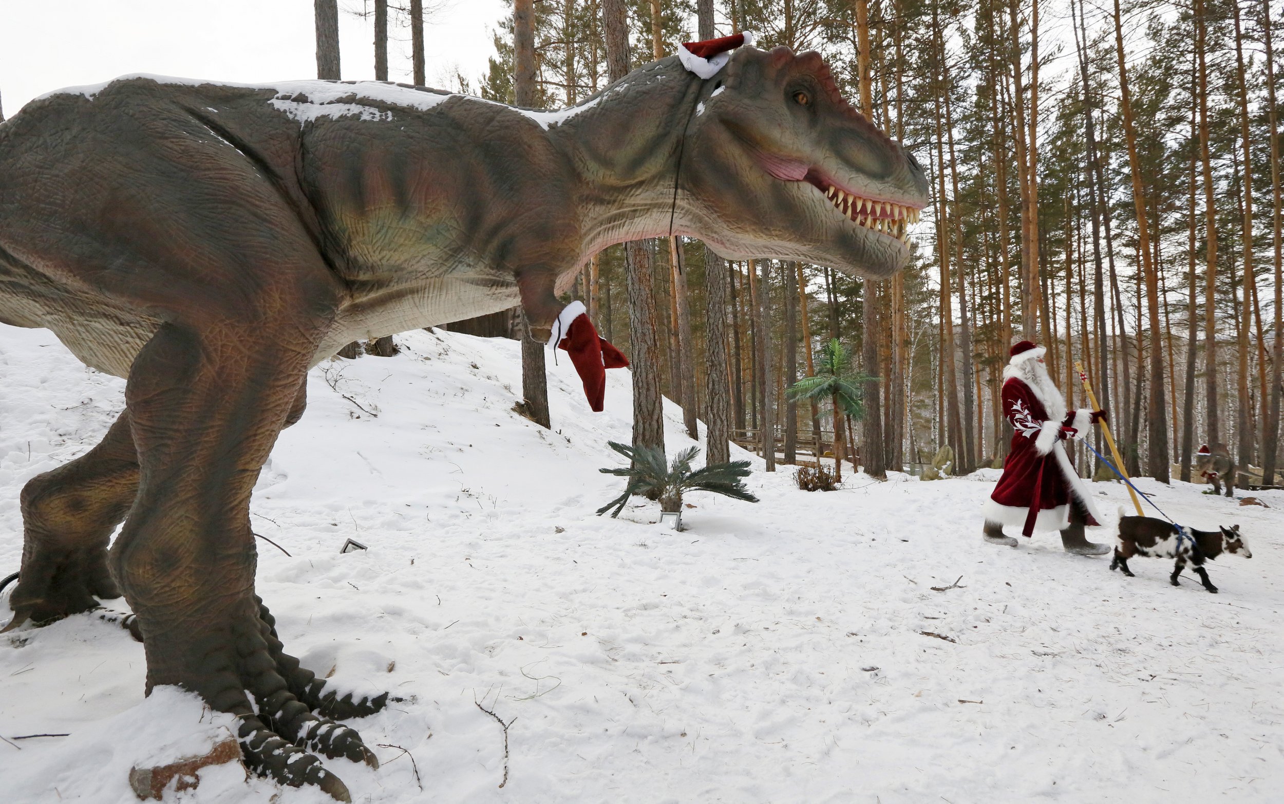 Russian Church Authority Suggests Dinosaurs Lived With Humans - 