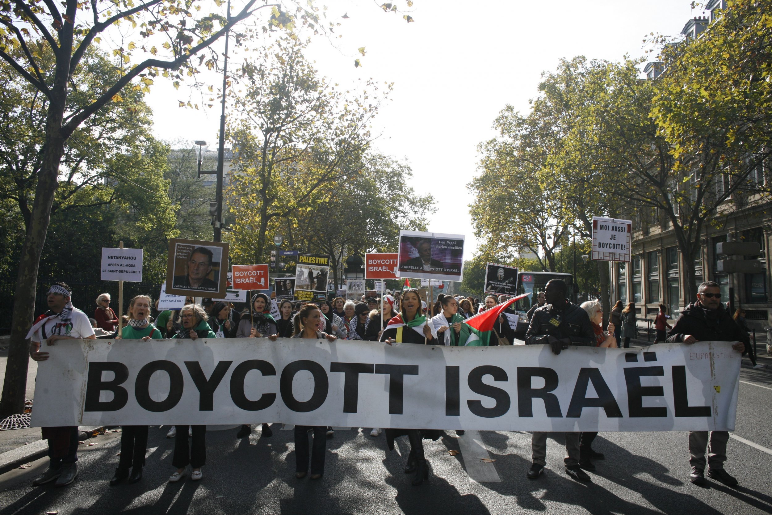 Boycott Israel protest in Paris