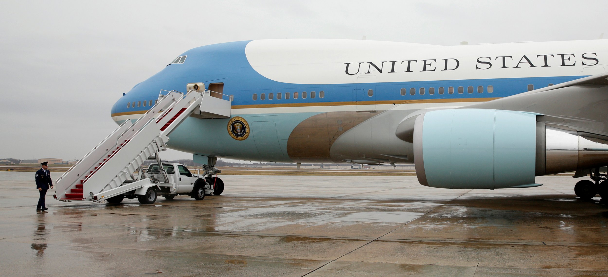 1206_Donald_Trump_Boeing_Air_Force_One_01