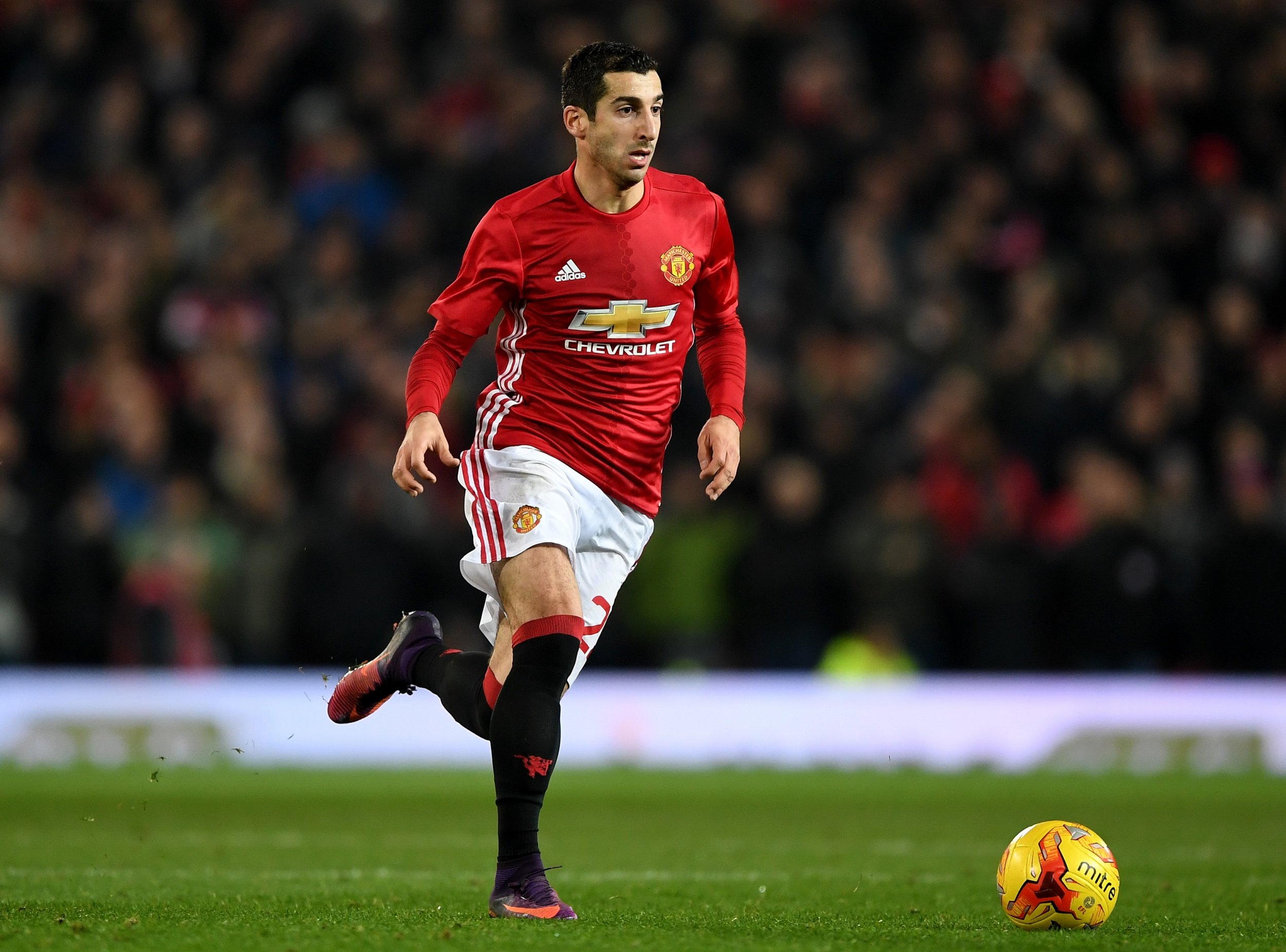 Mkhitaryan to wear number 22 in Manchester United 