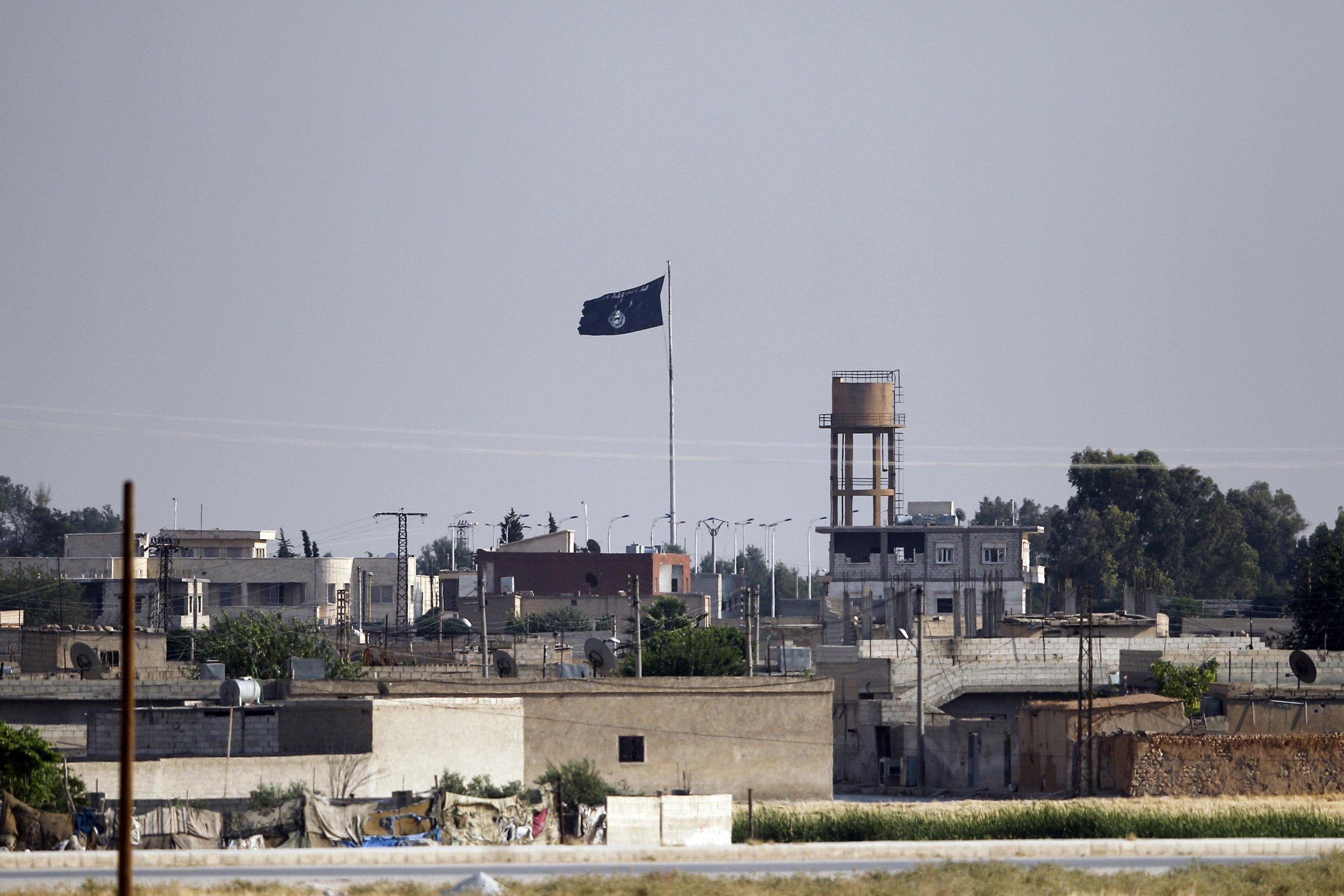 ISIS flag in Syria's Tel Abyad