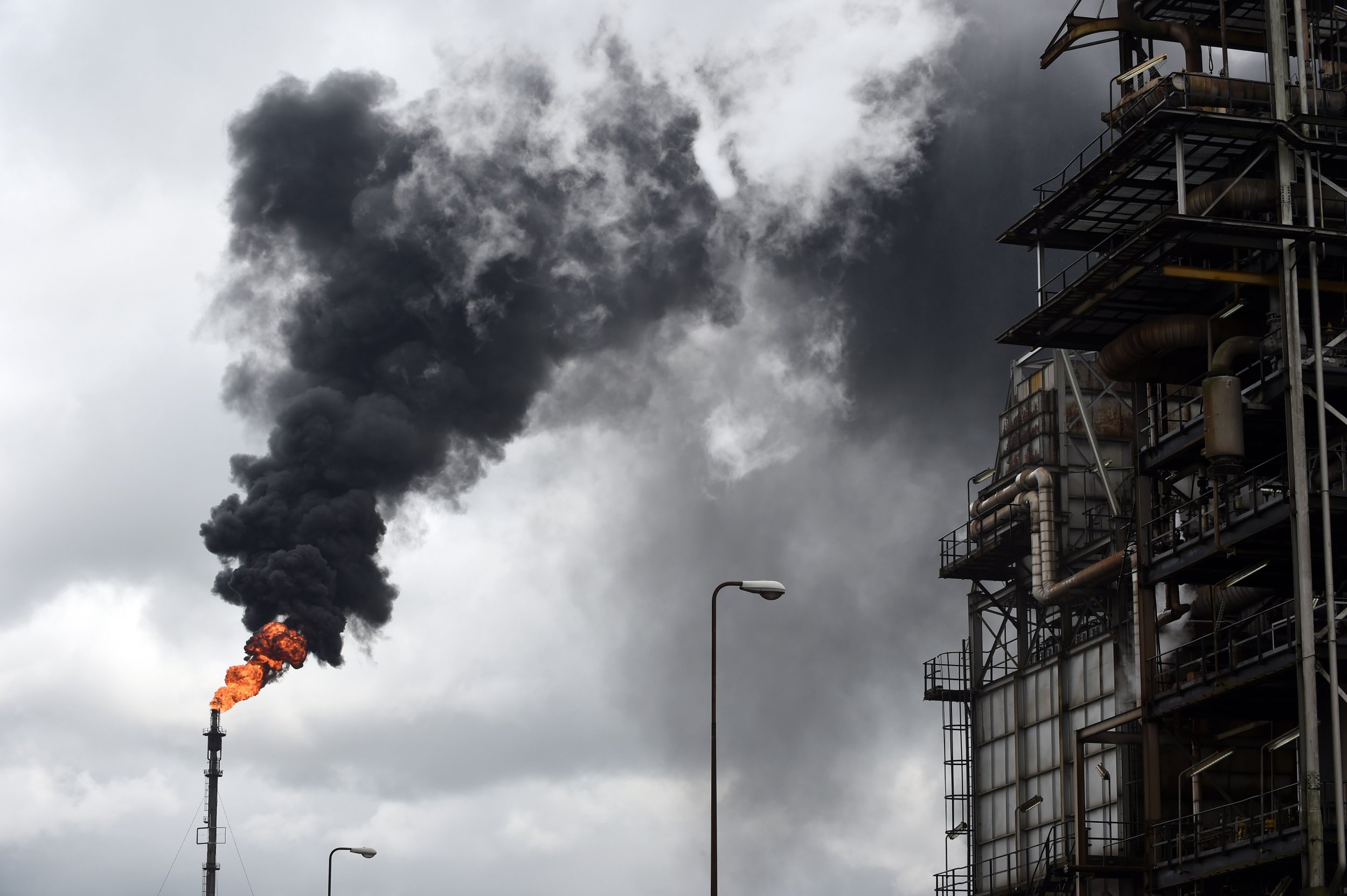 Nigeria oil refinery