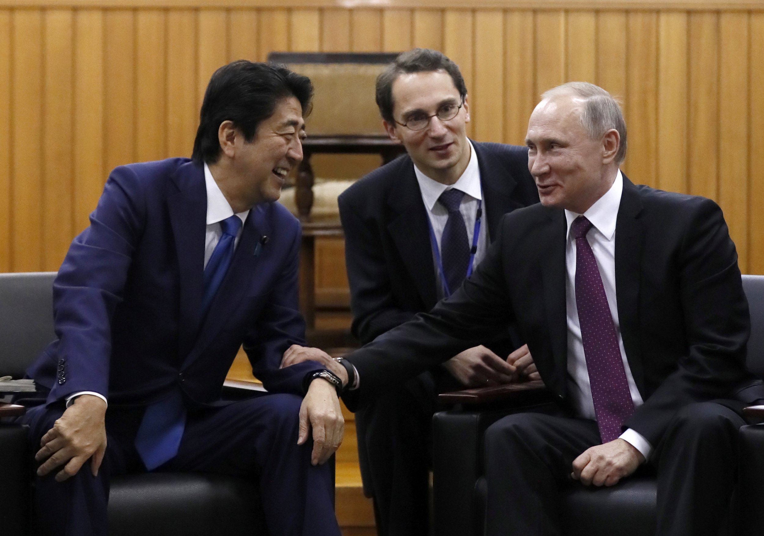 Shinzo Abe and Vladimir Putin