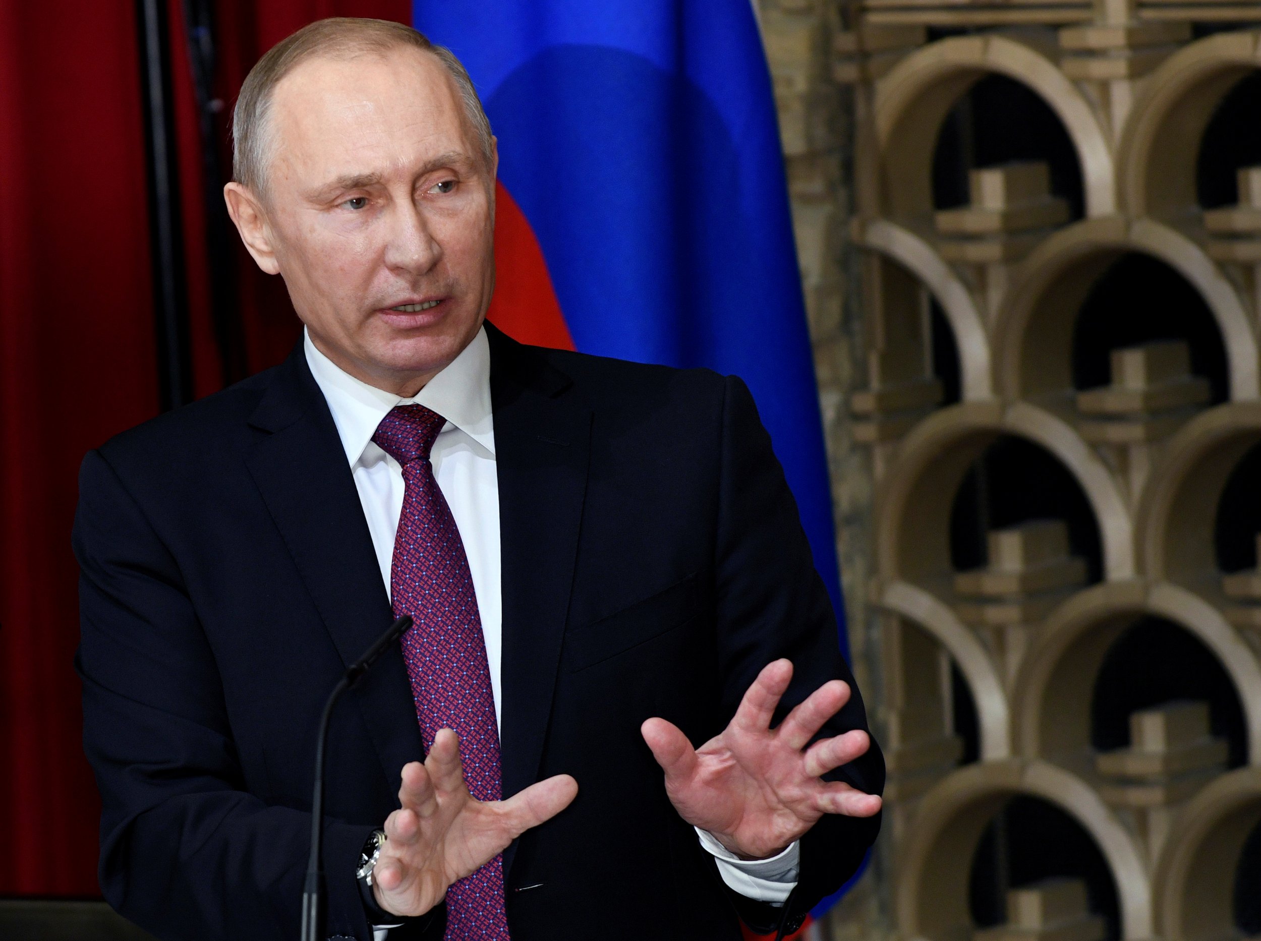 12_22_Putin_Hack_01
