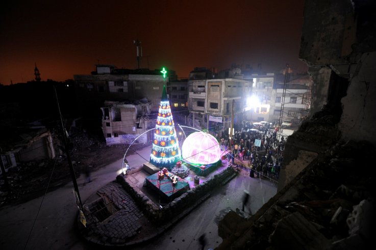 12_25_aleppo_christmas_02 12_25_aleppo_christmas_02